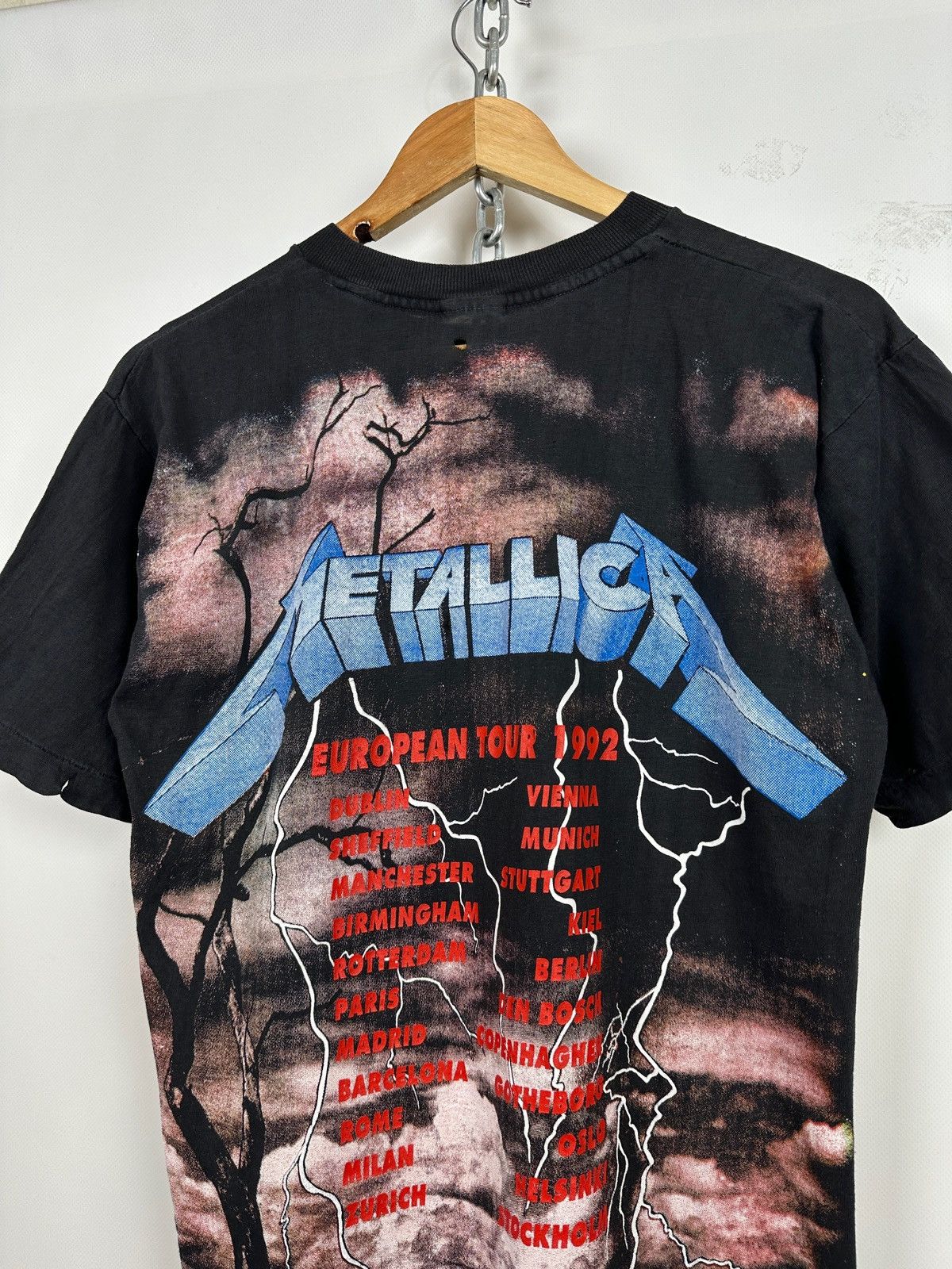 Band Tees 1992 Vintage Metallica All Over Print European Tour T-Shirt Size US M / EU 48-50 / 2 - 13 Thumbnail