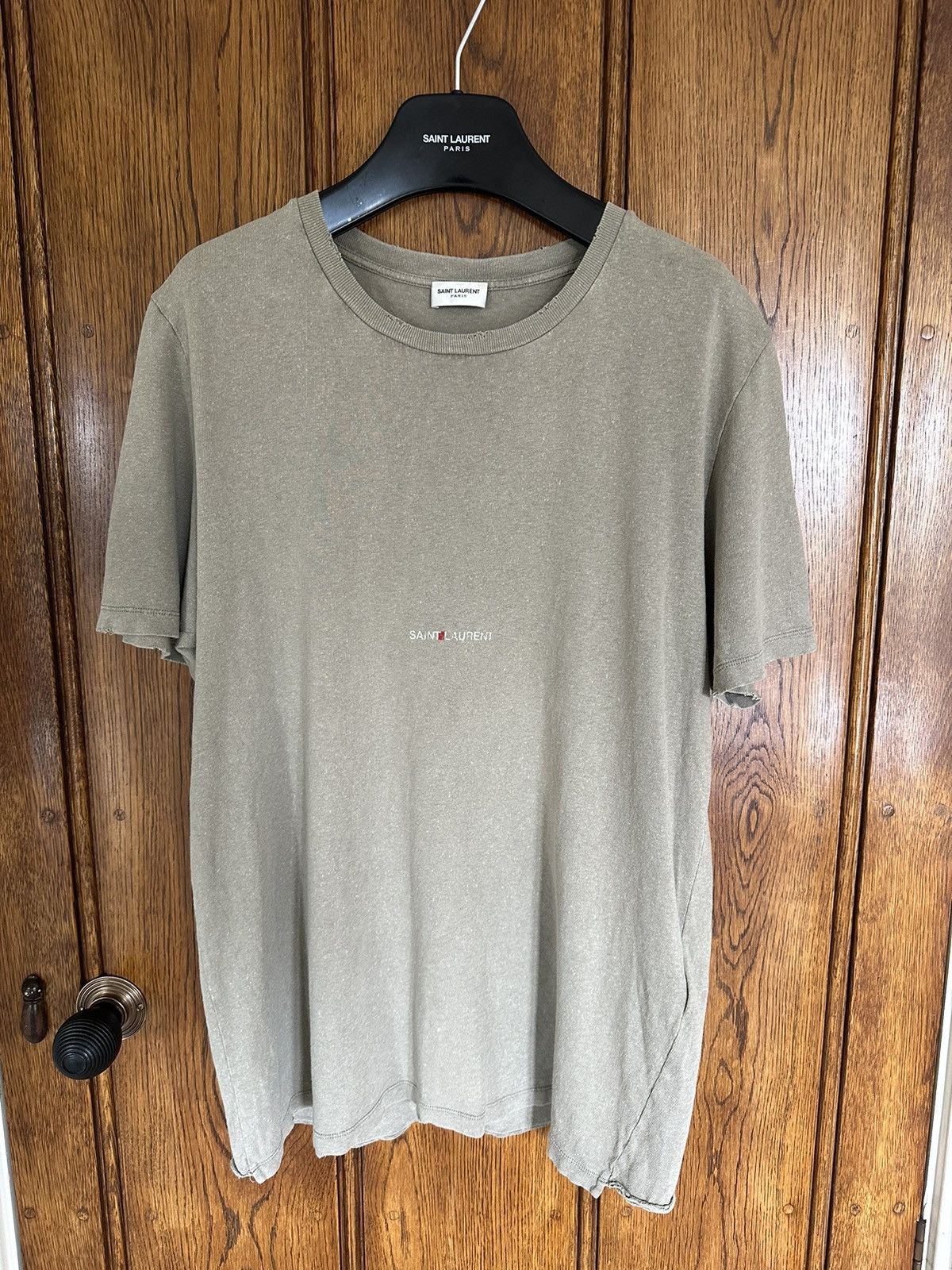 $550 🤑 Saint Laurent Rive Gauche logo distressed t shirt