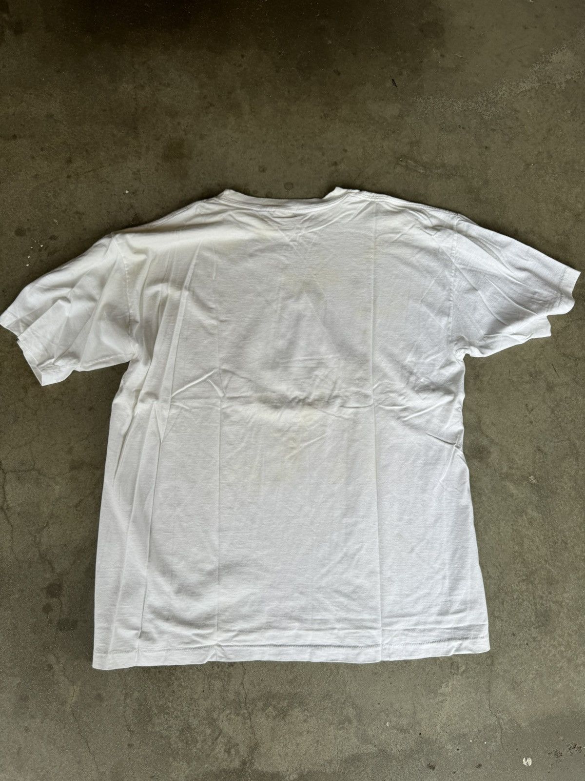 Vintage Vintage 90's Home Improvement Man With Tool Tee Shirt Size US XL / EU 56 / 4 - 6 Thumbnail