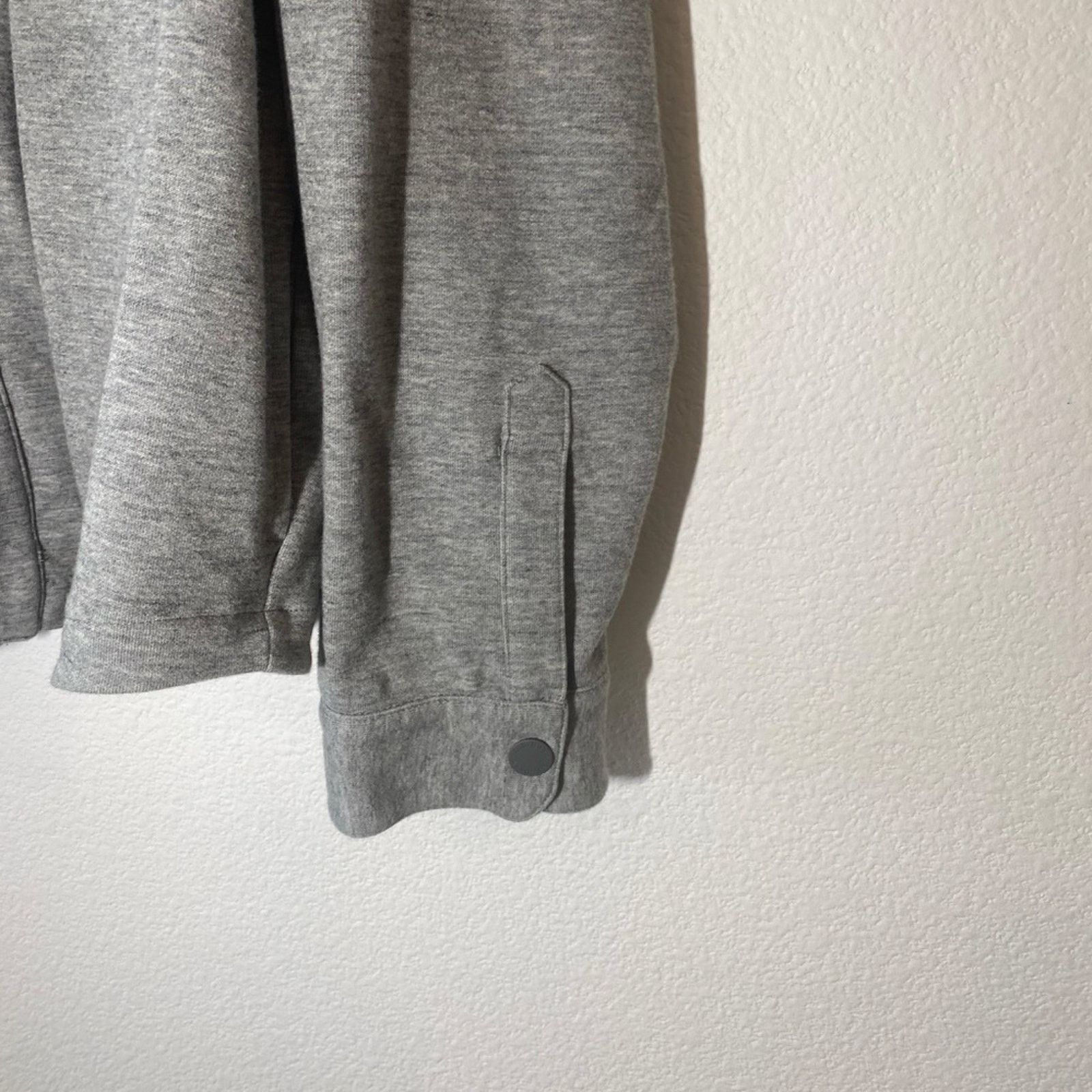 L.L. Bean L.L. Bean Slightly Fitted Snap Explorer Sweater - XL Reg Size US XL / EU 56 / 4 - 6 Thumbnail