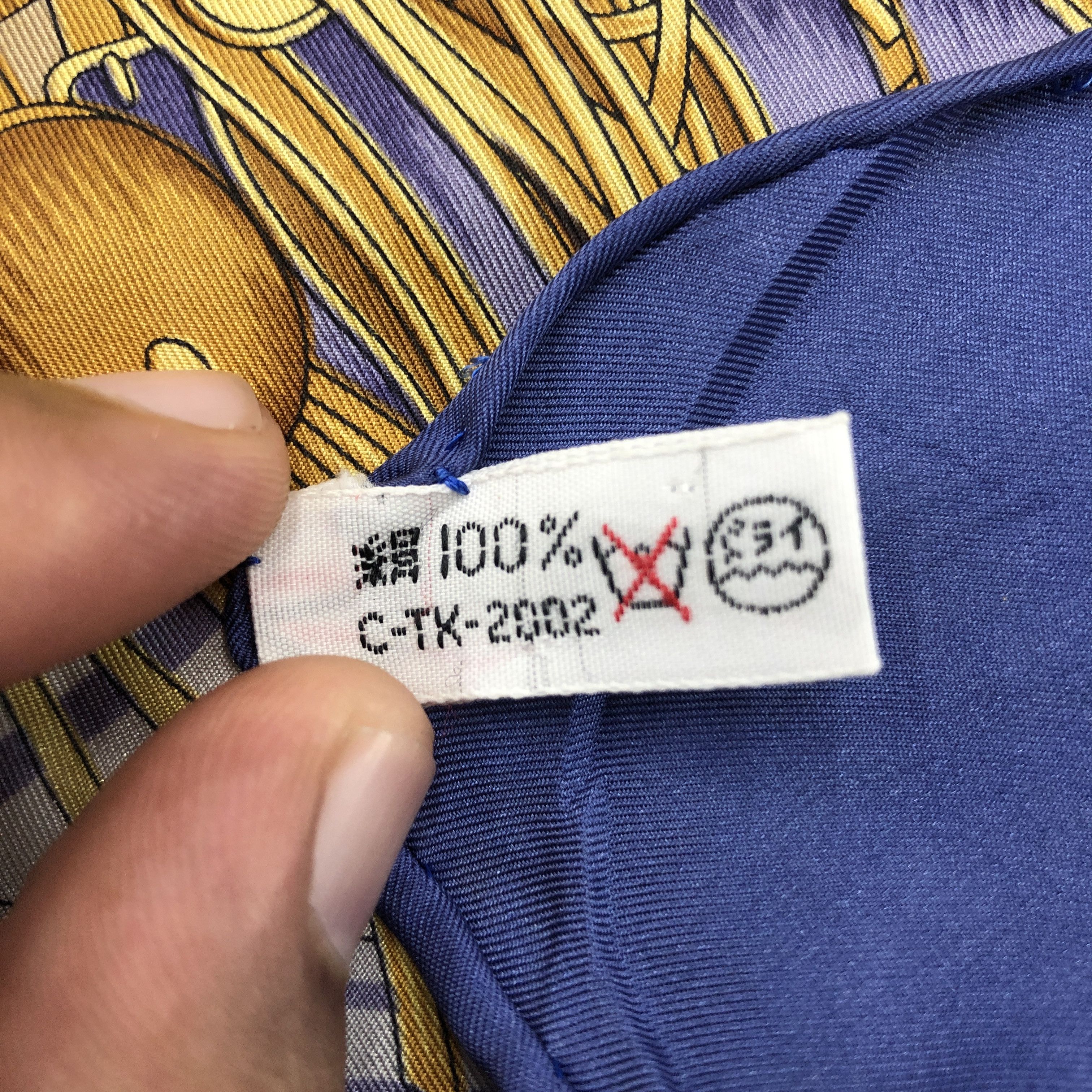 Japanese Brand Vintage SILK Scarf Twill Stole Wraps Scarves Size ONE SIZE - 15 Thumbnail