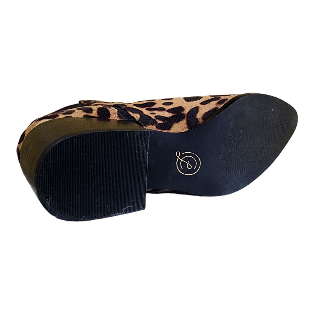 Chinese Laundry Chinese Laundry Finn Leopard Print Ankle Bootie Women’s 6.5 Size US 6.5 / IT 36.5 - 11 Thumbnail