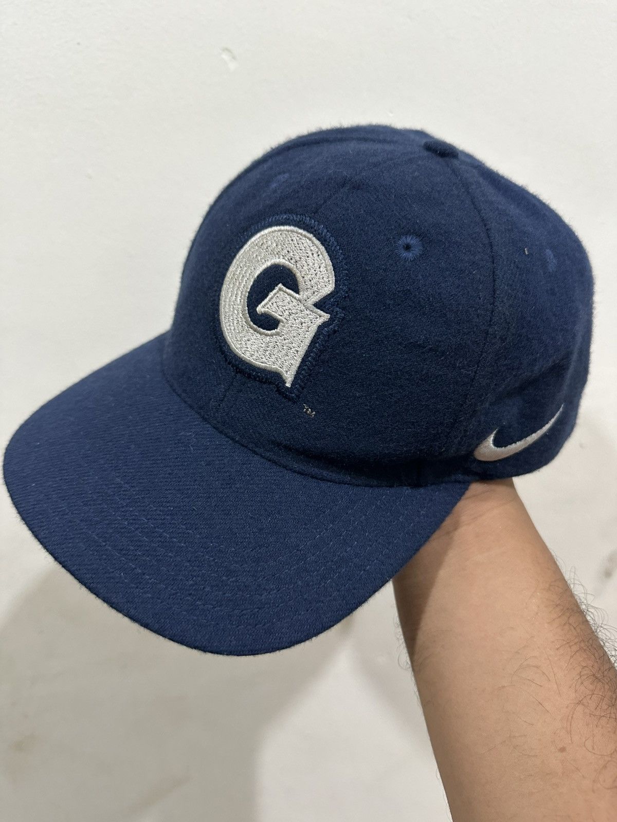 Nike VTG Georgetown Hoyas Swoosh Dad Hat Size ONE SIZE - 1 Thumbnail