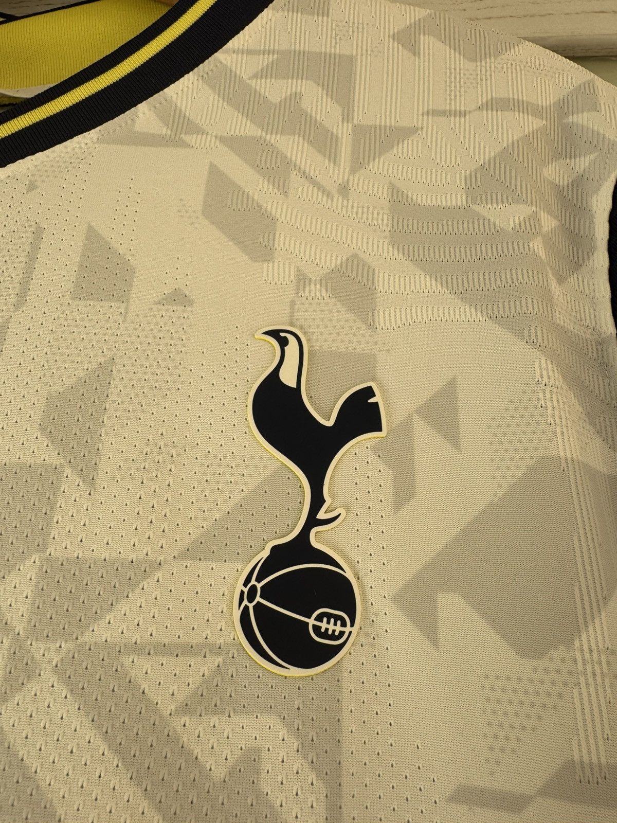 Nike Bale #9 Tottenham Hotspur 2020-2021 Player Issue Home Jersey Size US M / EU 48-50 / 2 - 13 Thumbnail