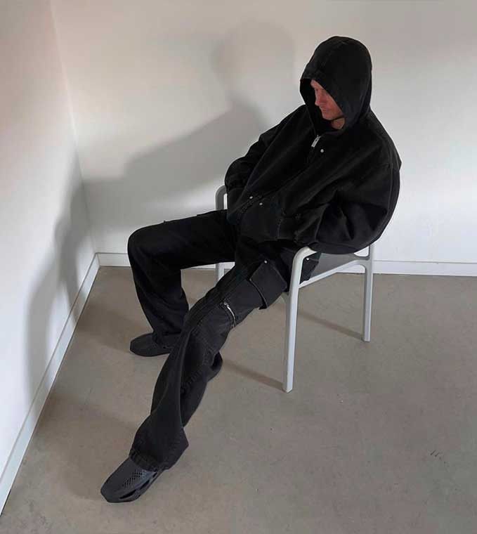 1017 ALYX 9SM × Alyx × MMW ALYX Skater Cargo Canvas Wide-Leg Pants in Washed Black Size US 30 / EU 46 - 4 Thumbnail