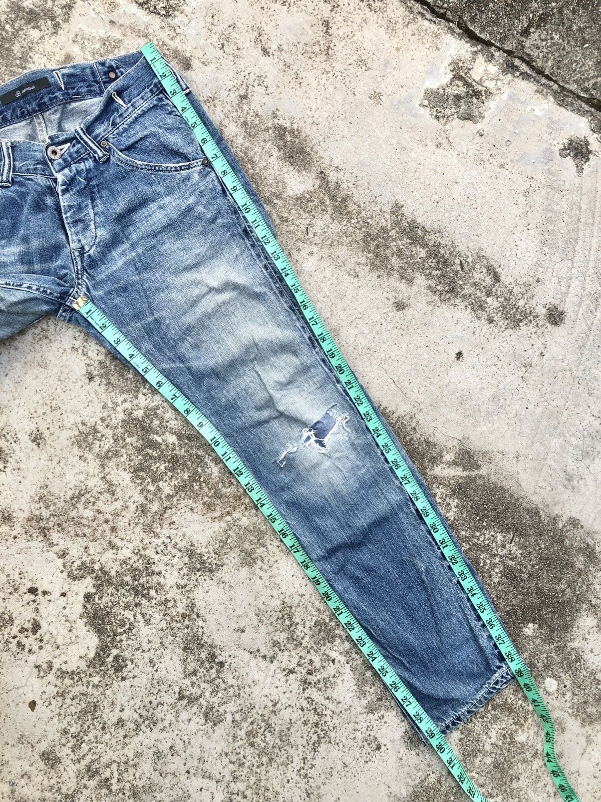 Johnbull SELVEDGE BUCKLE BACK DISTRESSED DENIM Size US 30 / EU 46 - 14 Thumbnail