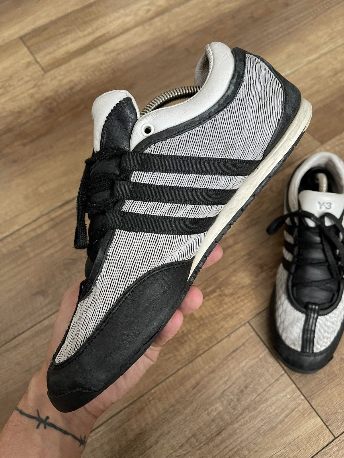 Y-3 Adidas Y-3 Yohji Yamamoto Sneakers Shoes Low Top Size US 9 / EU 42 - 8 Thumbnail
