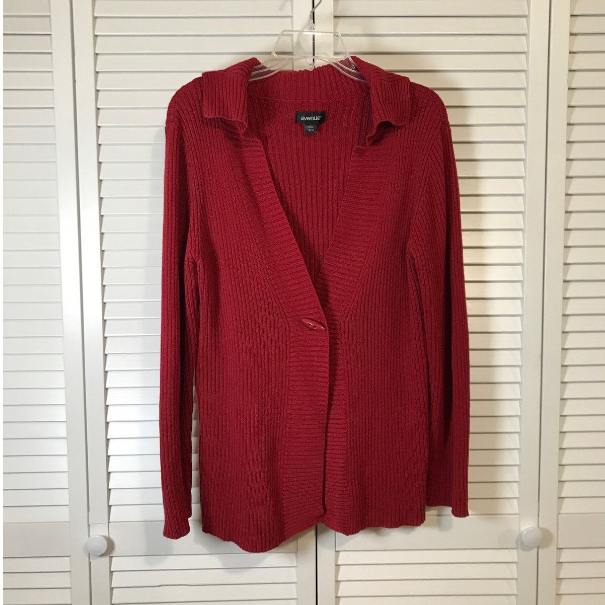 Avenue Avenue Red V-Neck Long Sleeve Cardigan Sweater 18/20 Size XXL / US 16-18 / IT 52-54 - 1 Thumbnail