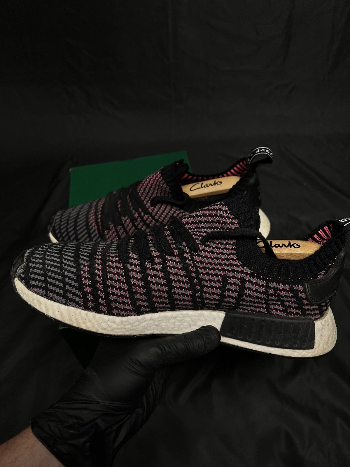 adidas gazelle silver green womens adidas Originals NMD_R1 STLT