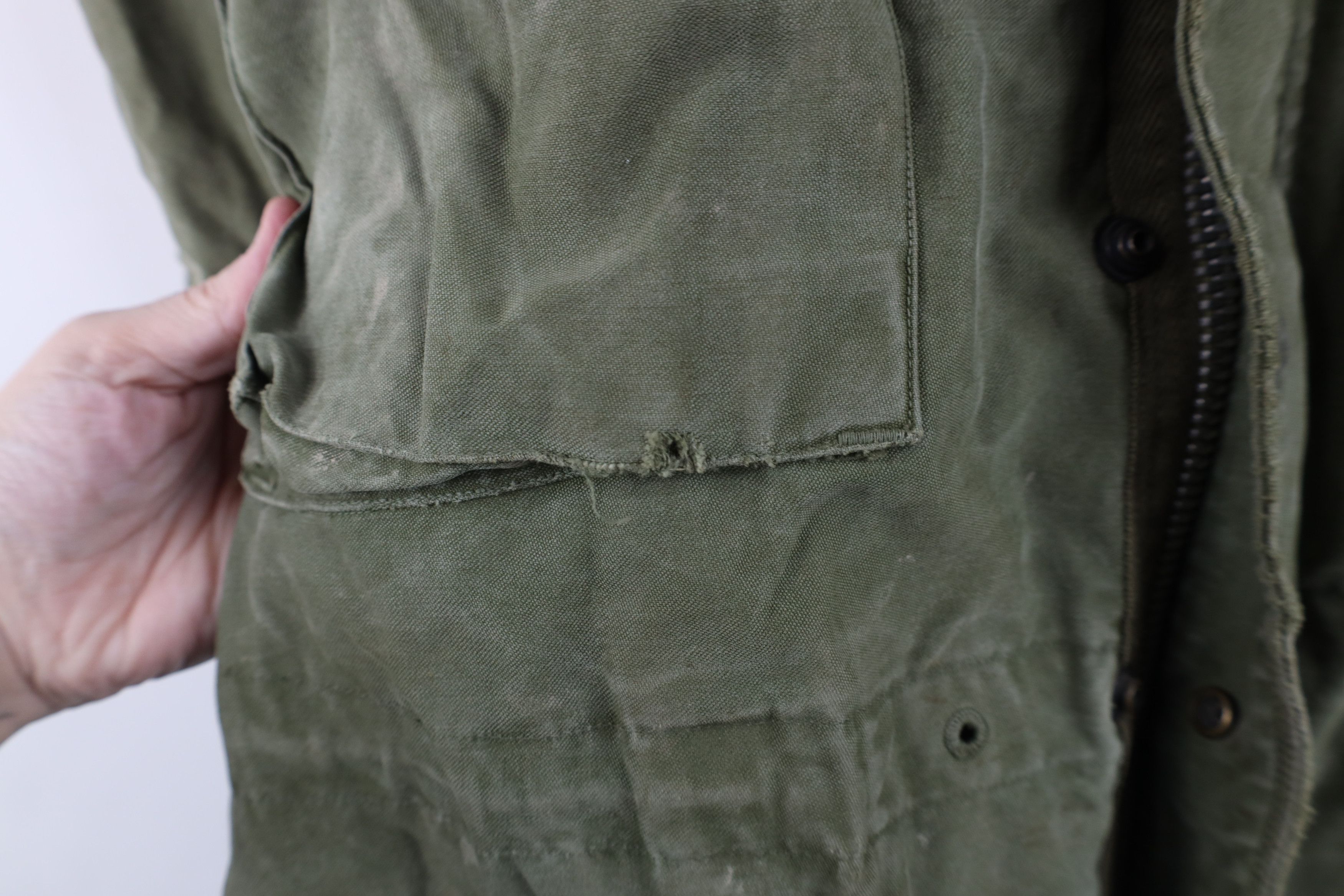 Vintage Vintage 50s Korean War M-1951 Field Jacket Green Shell USA Size US M / EU 48-50 / 2 - 4 Thumbnail