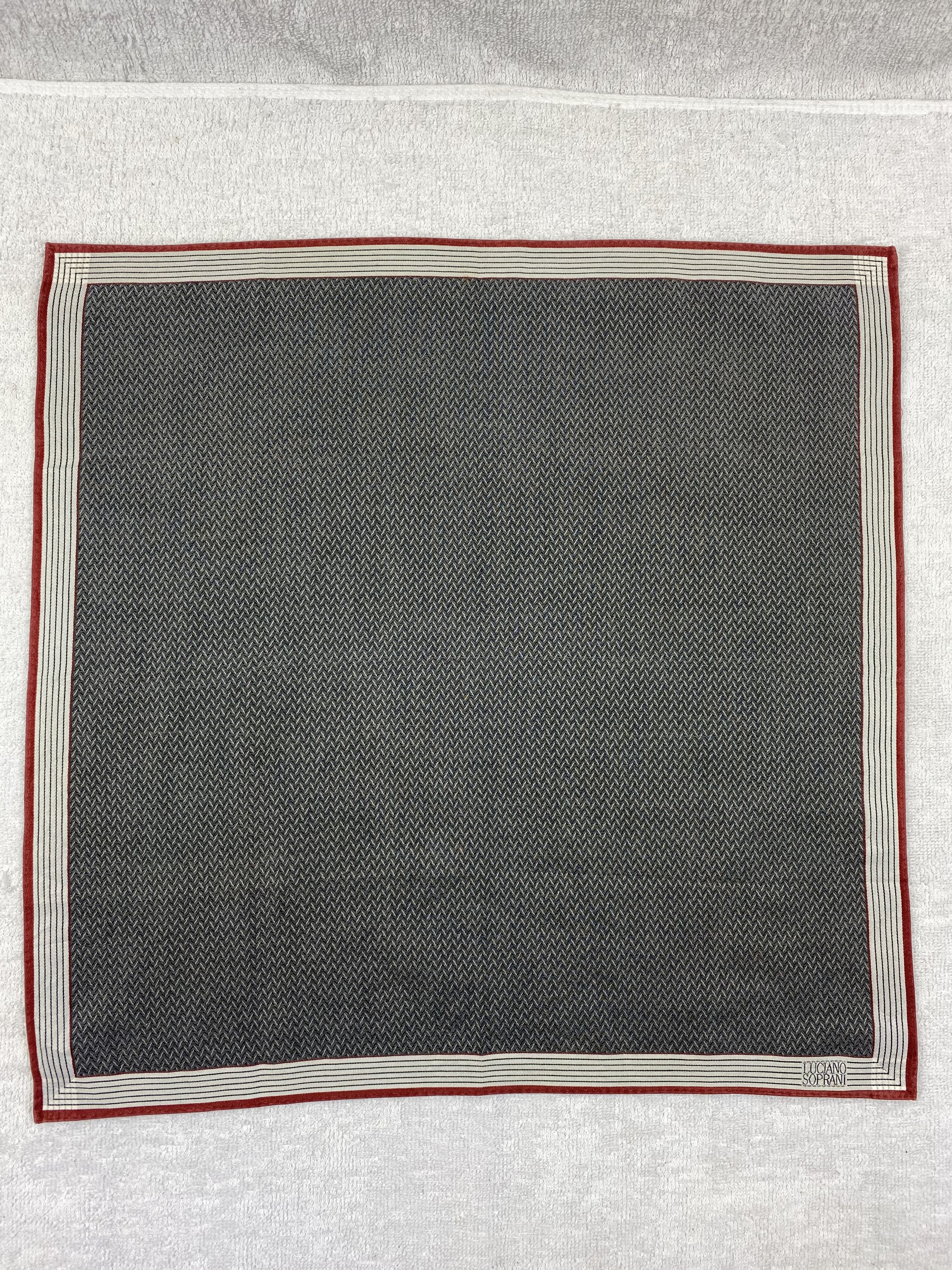 Vintage Luciano Soprani Handkerchief / Bandana / Neckerchief Size ONE SIZE - 3 Thumbnail