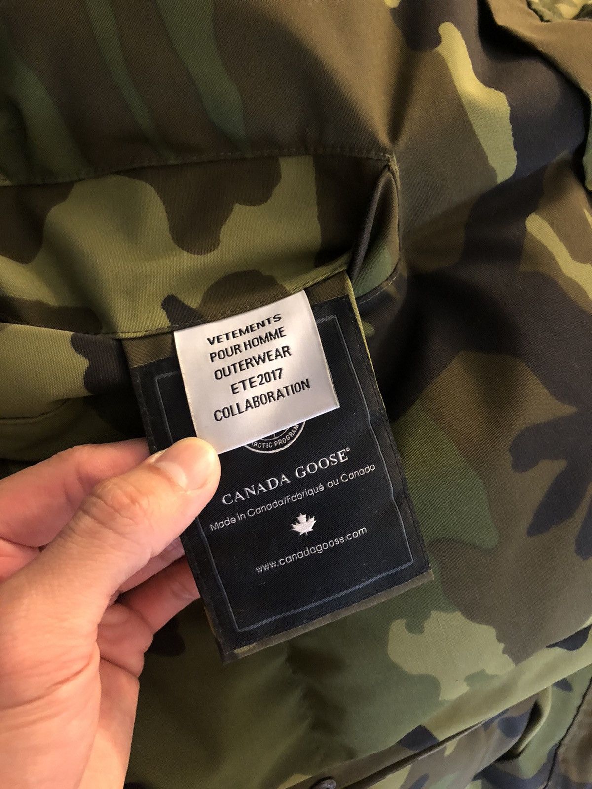Canada Goose × Vetements Vetements/Canada Goose Reversible Down Jacket Size US XXL / EU 58 / 5 - 13 Thumbnail