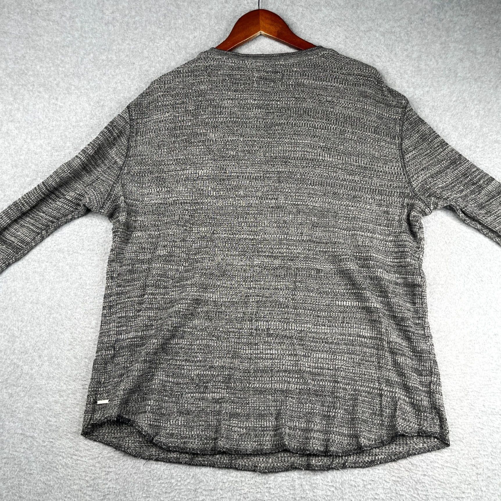 Express Express Shirt Mens XL Gray Henley Waffle Knit Long Sleeve Pullover Size US XL / EU 56 / 4 - 6 Thumbnail