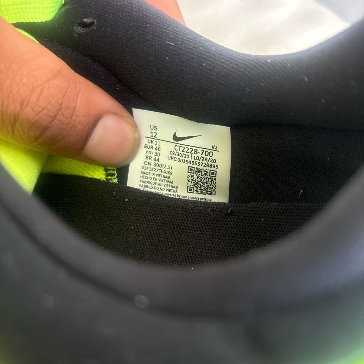 Nike Nike ZoomX Invincible Run Size US 12 / EU 45 - 5 Thumbnail