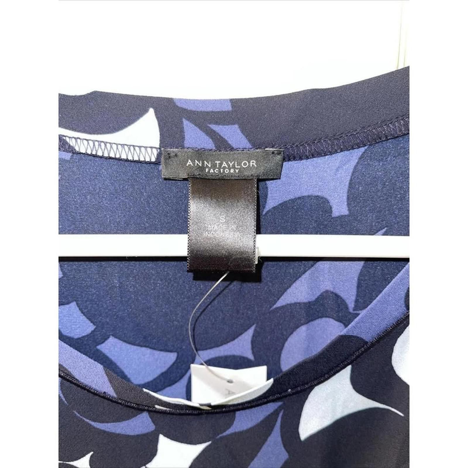 Other Ann Taylor Factory Floral Print Top - Size Small Size S / US 4 / IT 40 - 2 Thumbnail