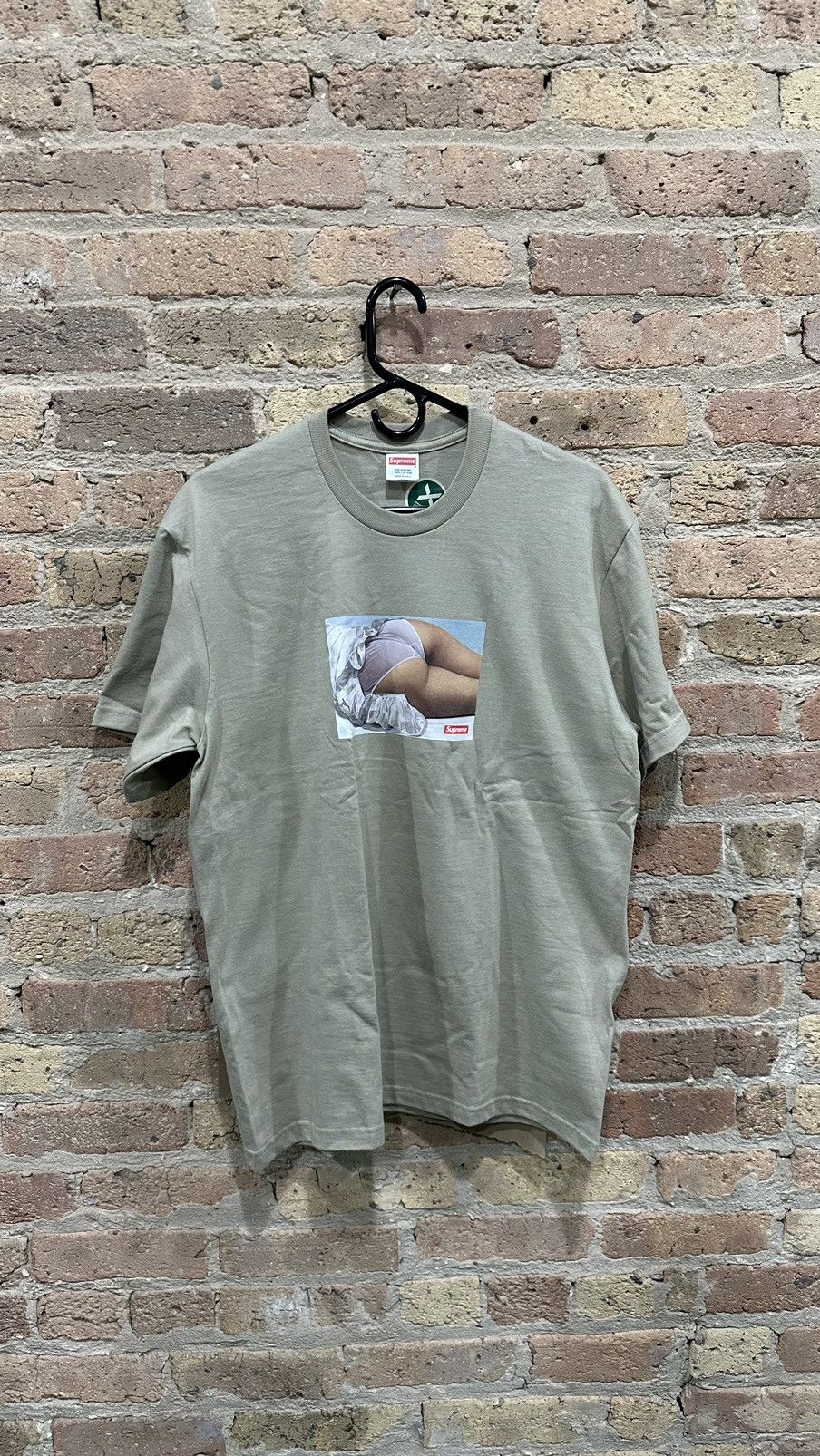 Popular Supreme Maude tee