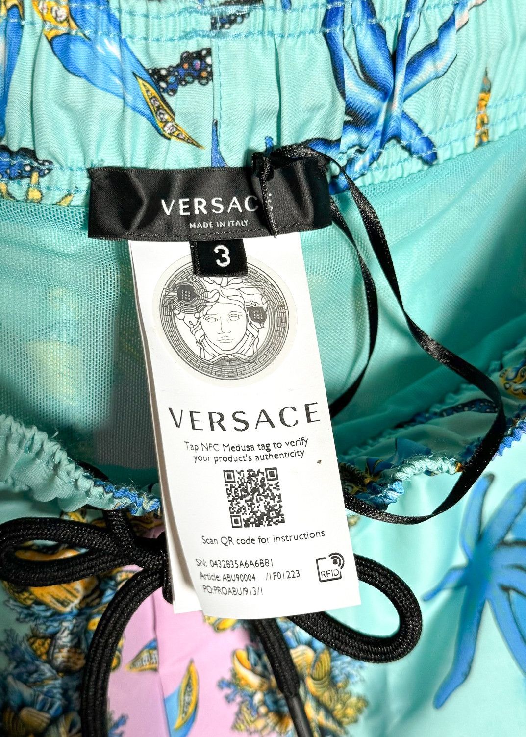 Versace Versace Blue Trésor De La Mer Print Swim Trunks Size US 30 / EU 46 - 6 Thumbnail