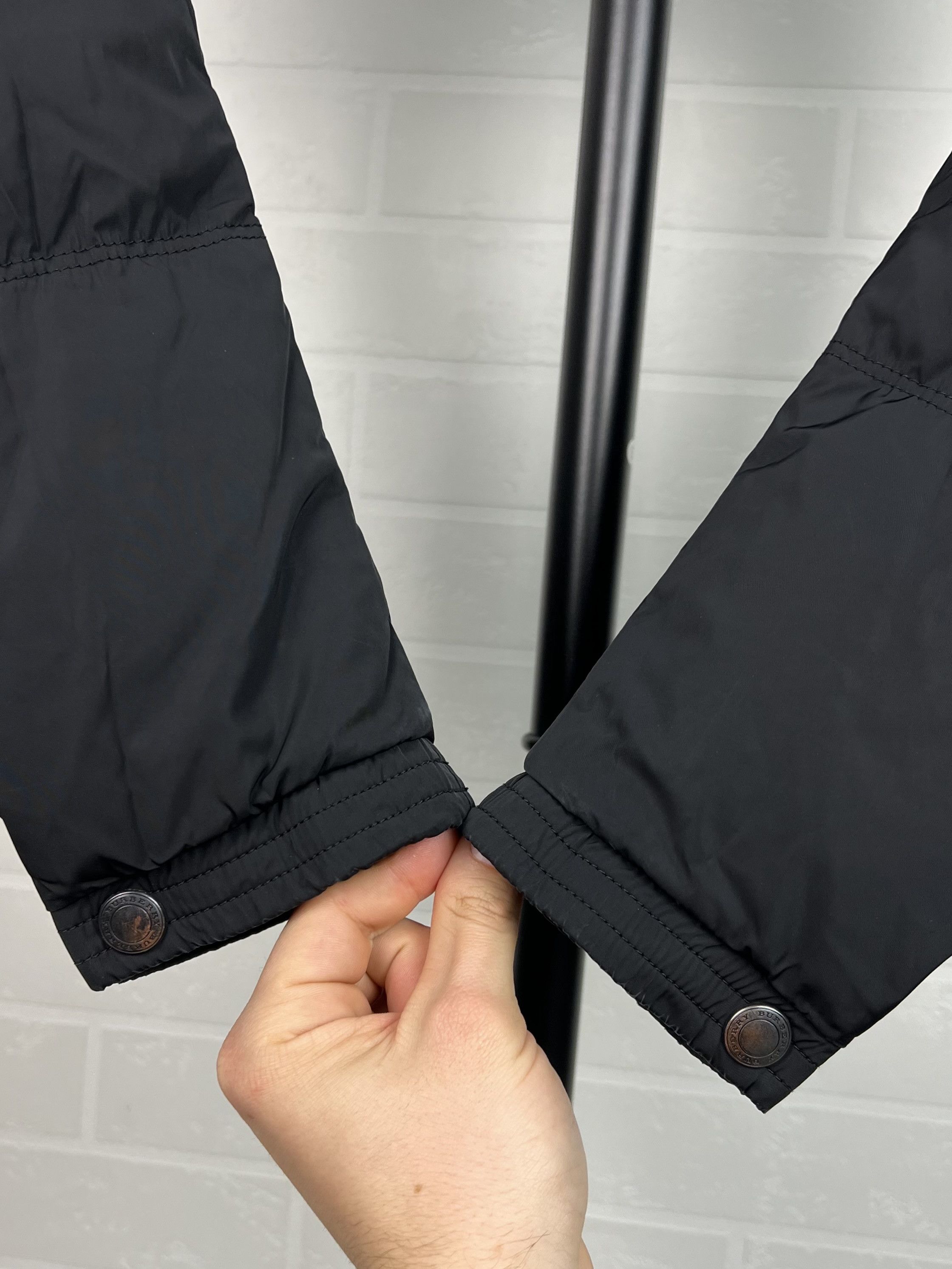 Burberry BURBERRY BRIT Down Puffer Jacket Nova Check Black Men's Size US M / EU 48-50 / 2 - 16 Thumbnail