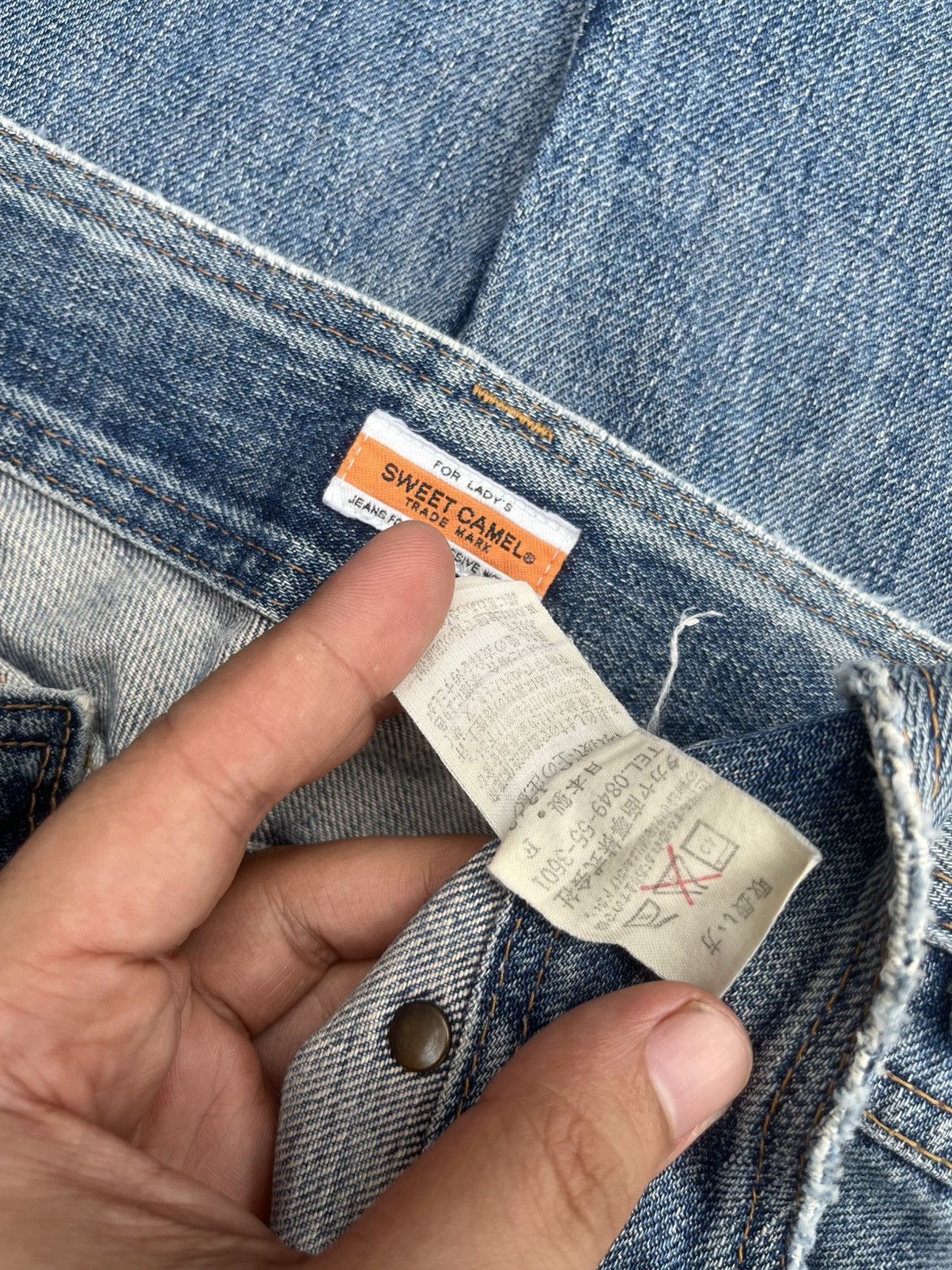 Japanese Brand Vintage Japanese Brand Bell Bottom Distressed Flare Jeans Size 28" / US 6 / IT 42 - 9 Thumbnail