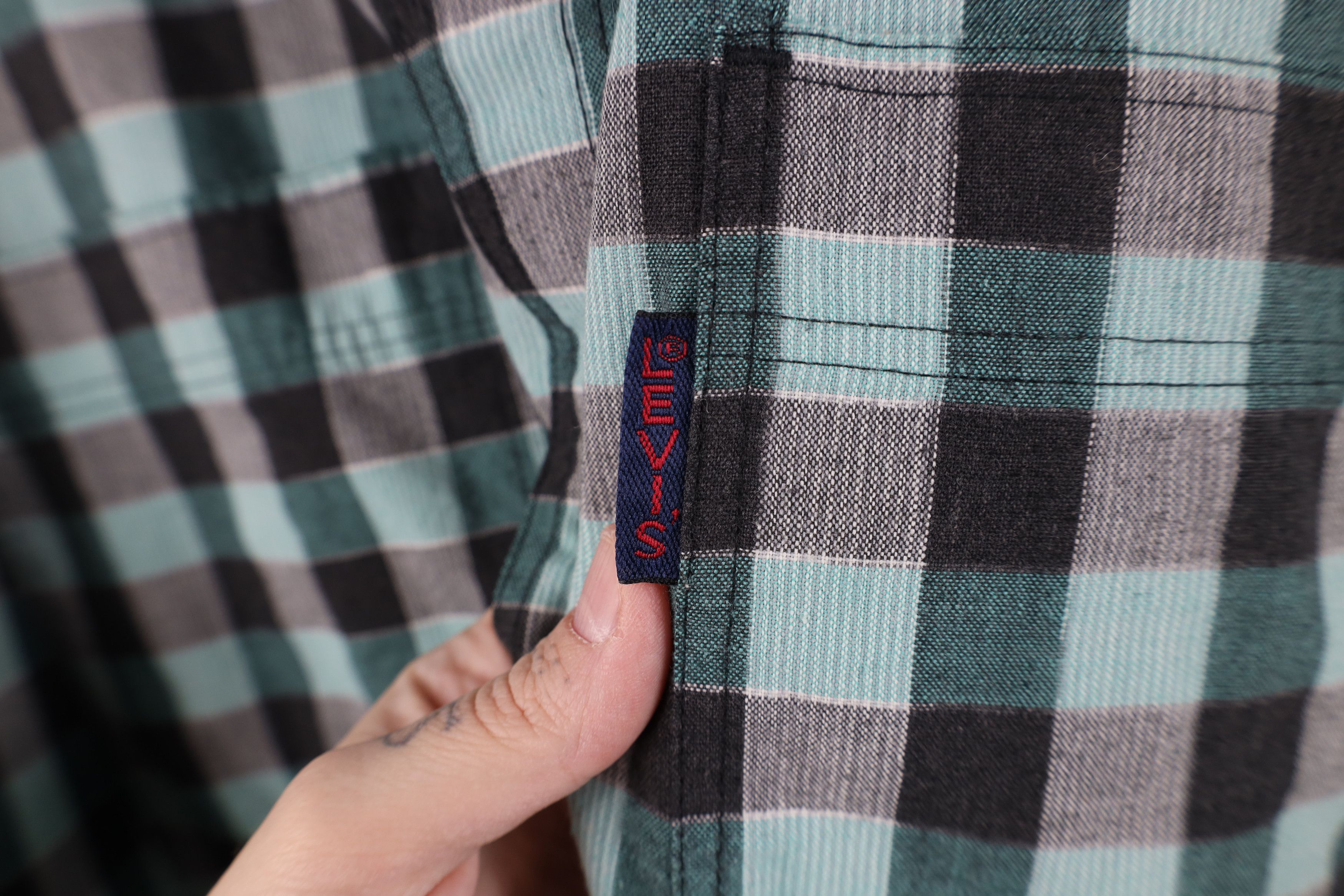 Levi's Vintage 80s Levis Big E Silver Label Collared Button Shirt Size US XL / EU 56 / 4 - 4 Thumbnail