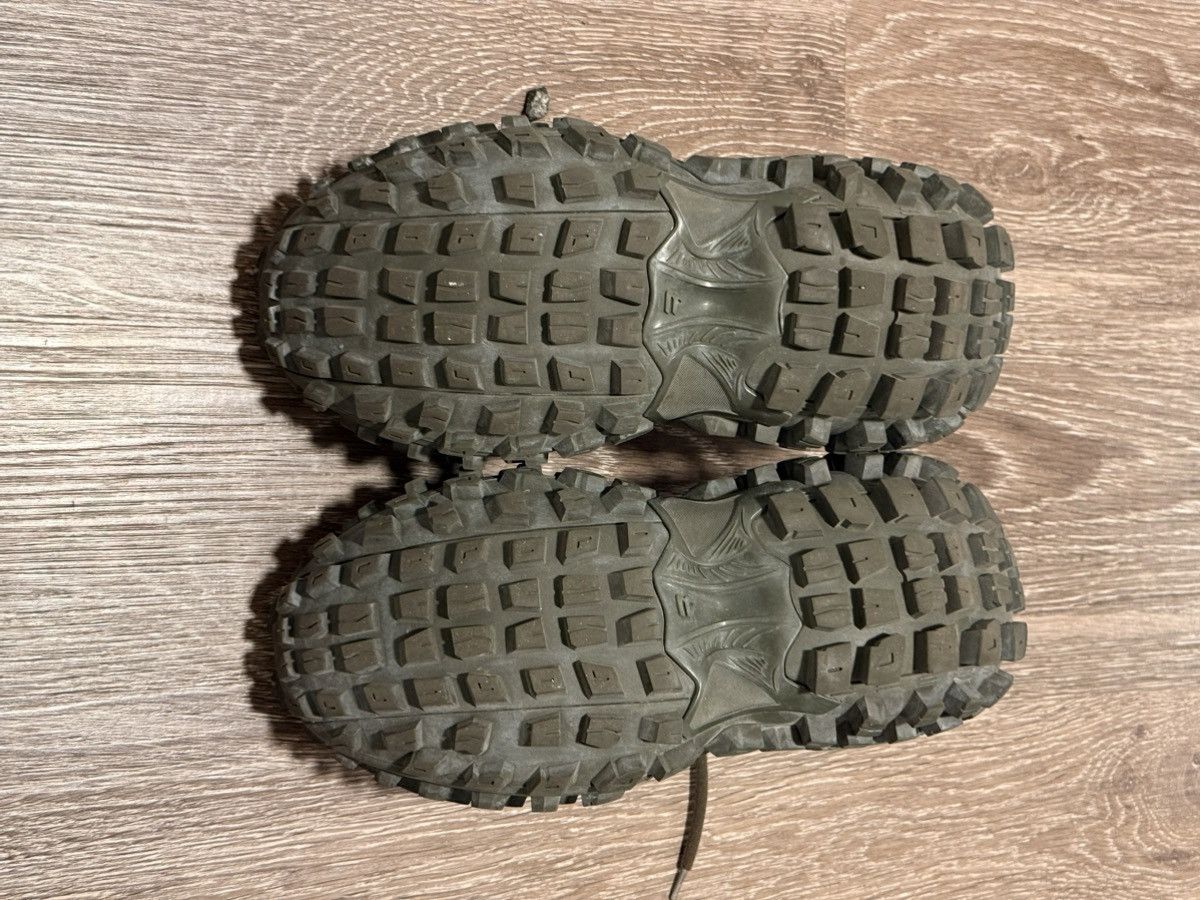 Balenciaga Balenciaga Bouncer / Defender Size US 8 / EU 41 - 2 Thumbnail