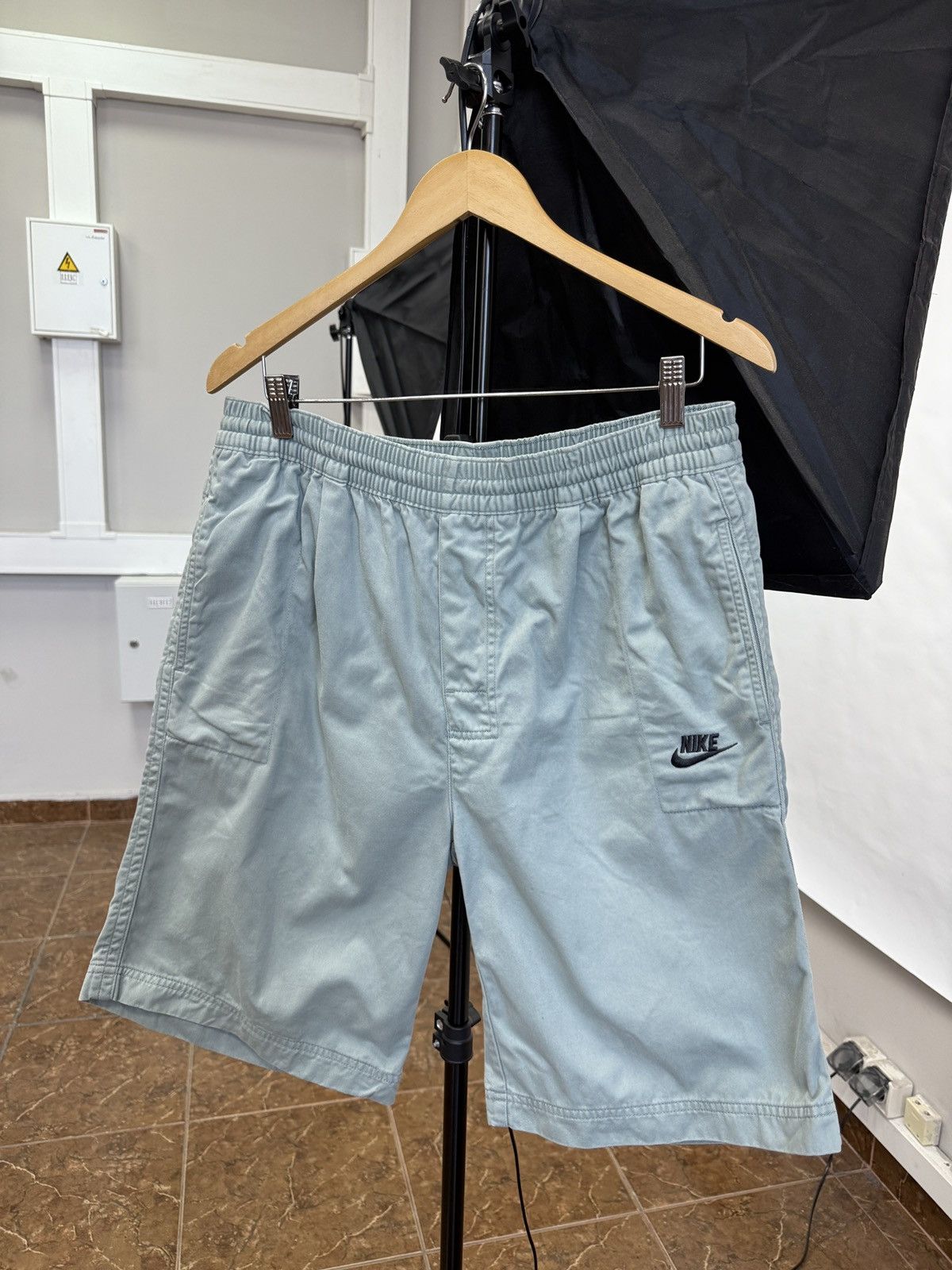 Nike 🇺🇸 Vintage 90s Nike Since 1972 Shorts Rare Retro Hype Y2K Size US 34 / EU 50 - 1 Thumbnail
