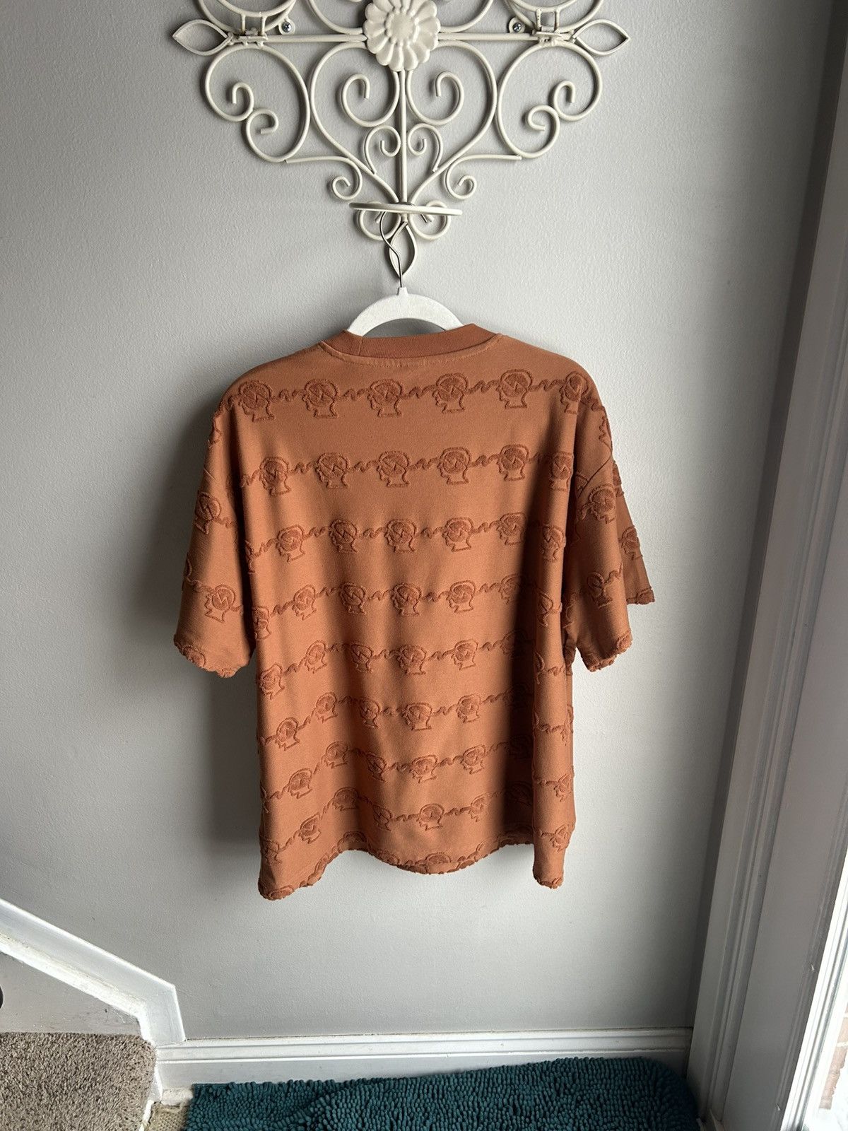 Brain Dead Brain Dead Textured Logo Tee Size US XL / EU 56 / 4 - 3 Thumbnail
