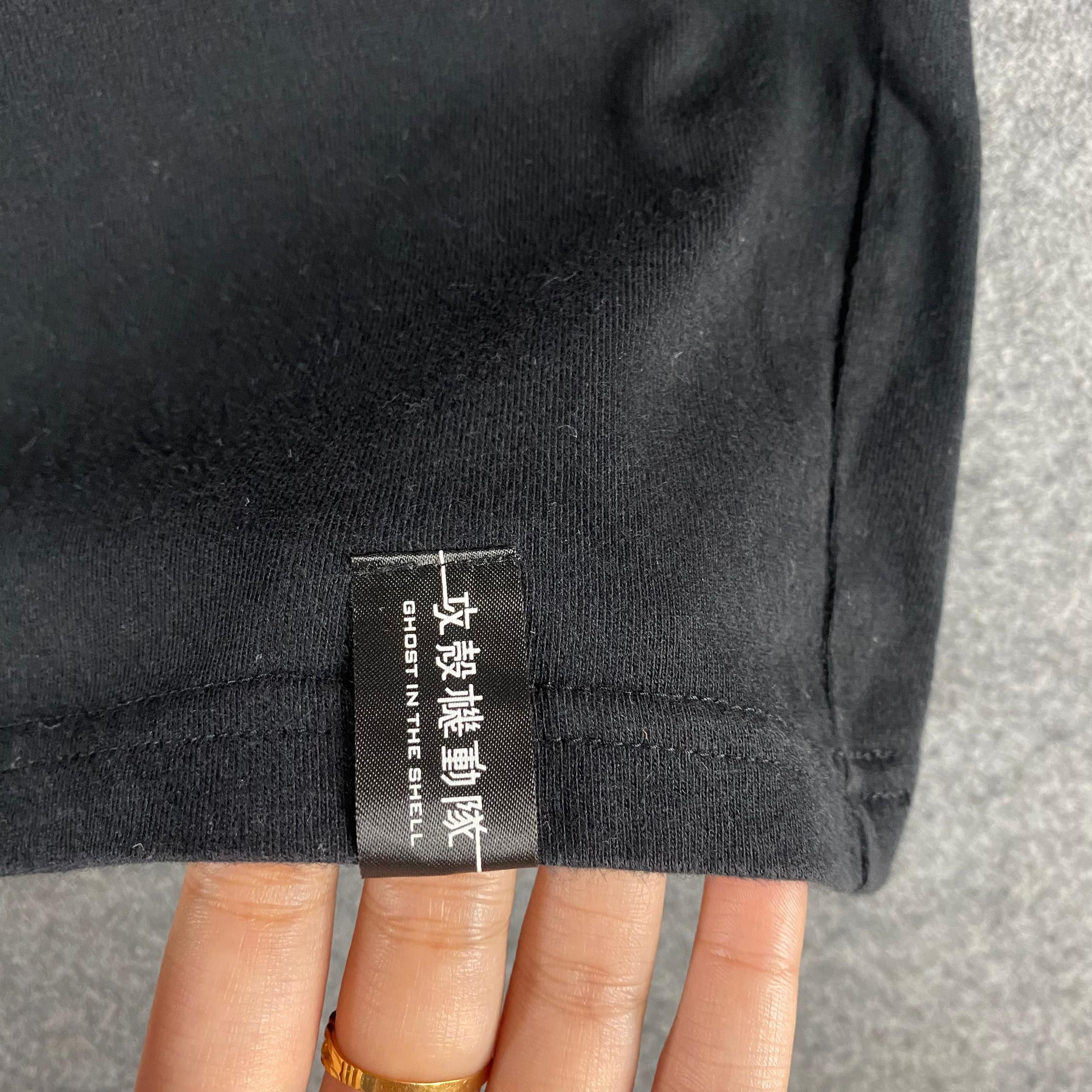Anime Ghosts In the Shell by Uniqlo Tshirt Size US M / EU 48-50 / 2 - 8 Thumbnail