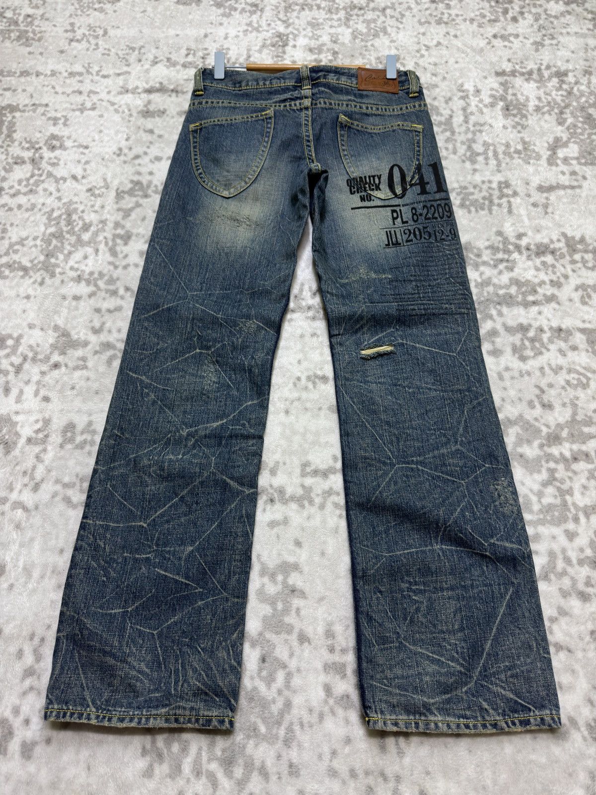 Undercover Vintage CO&LU Clawmark Distressed Back Pocket Print Denim Size US 29 - 1 Thumbnail