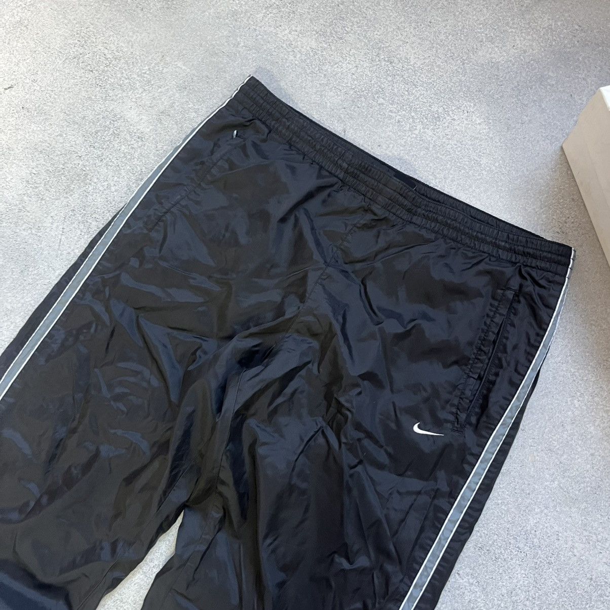 Nike Vintage Nike Track Pants Double Logo Swoosh Y2K Size US 34 / EU 50 - 3 Thumbnail