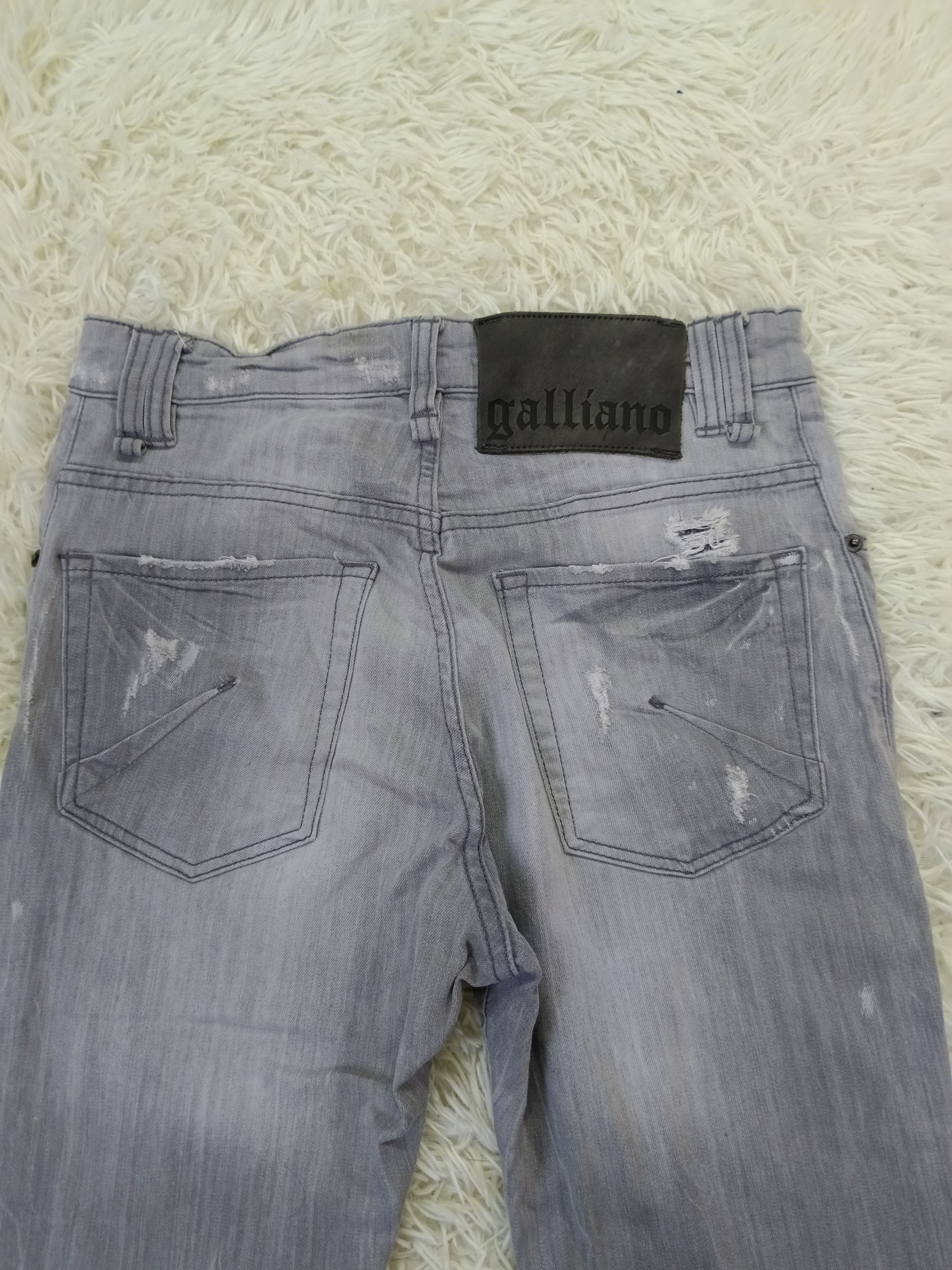 John Galliano DISTRESSED GALLIANO DENIM PANTS Size US 29 - 4 Thumbnail