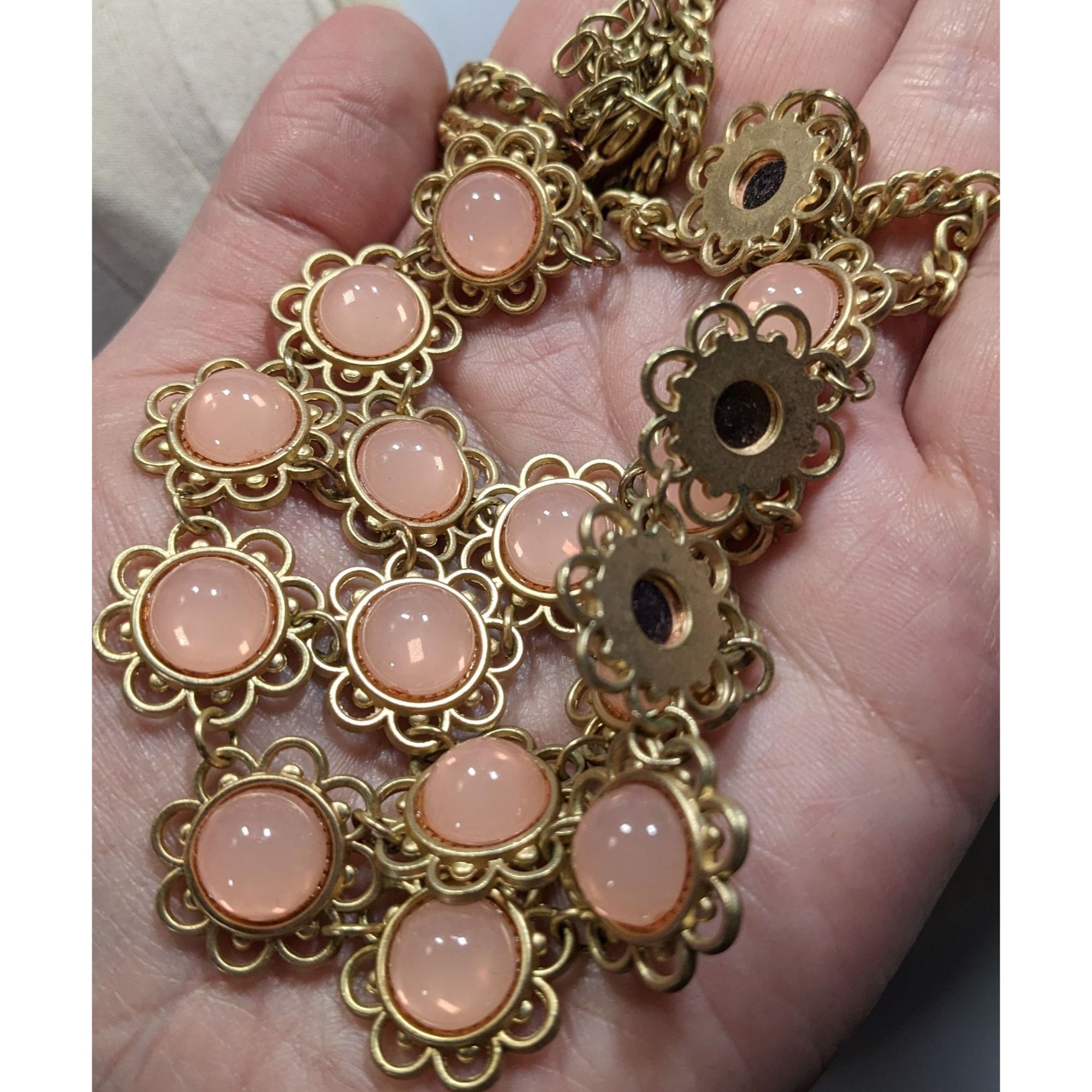 Other Vintage Coquette Floral Bib Necklace With Gold Tone Metal An Size ONE SIZE - 6 Thumbnail
