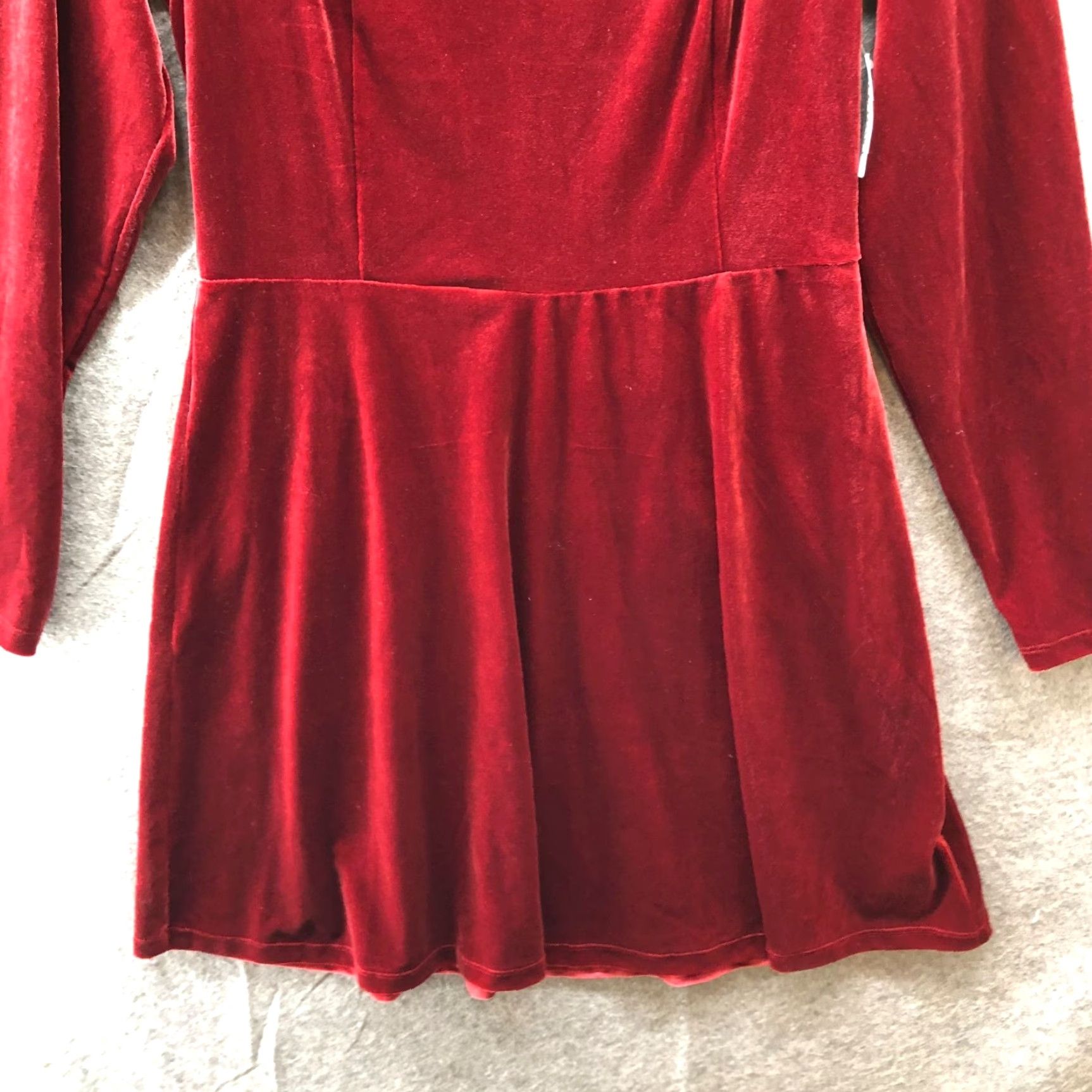 Old Navy NWT Old Navy Velvet Dress Womens L Square Neck A-Line Holiday Flare Long Sleeve Red Velvet Dress Size L / US 10 / IT 46 - 4 Thumbnail