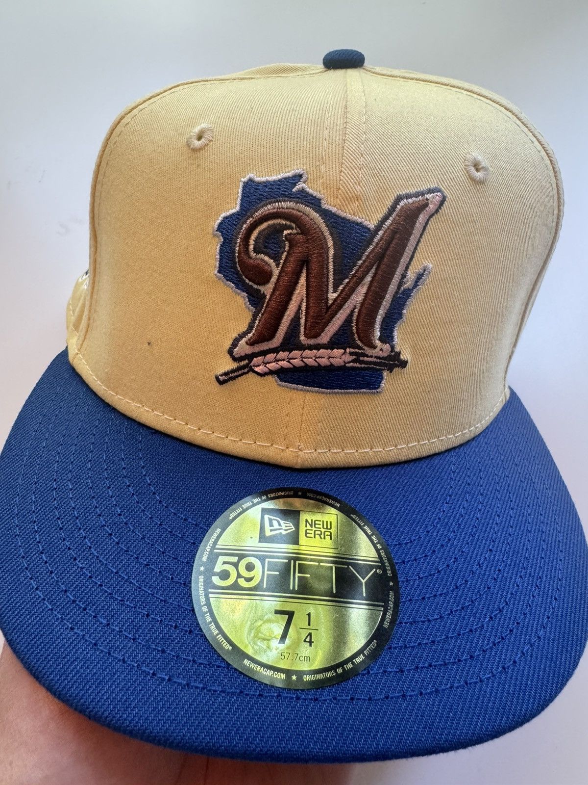 MLB × New Era Milwaukee Brewers Fitted Hat Size ONE SIZE - 1 Thumbnail