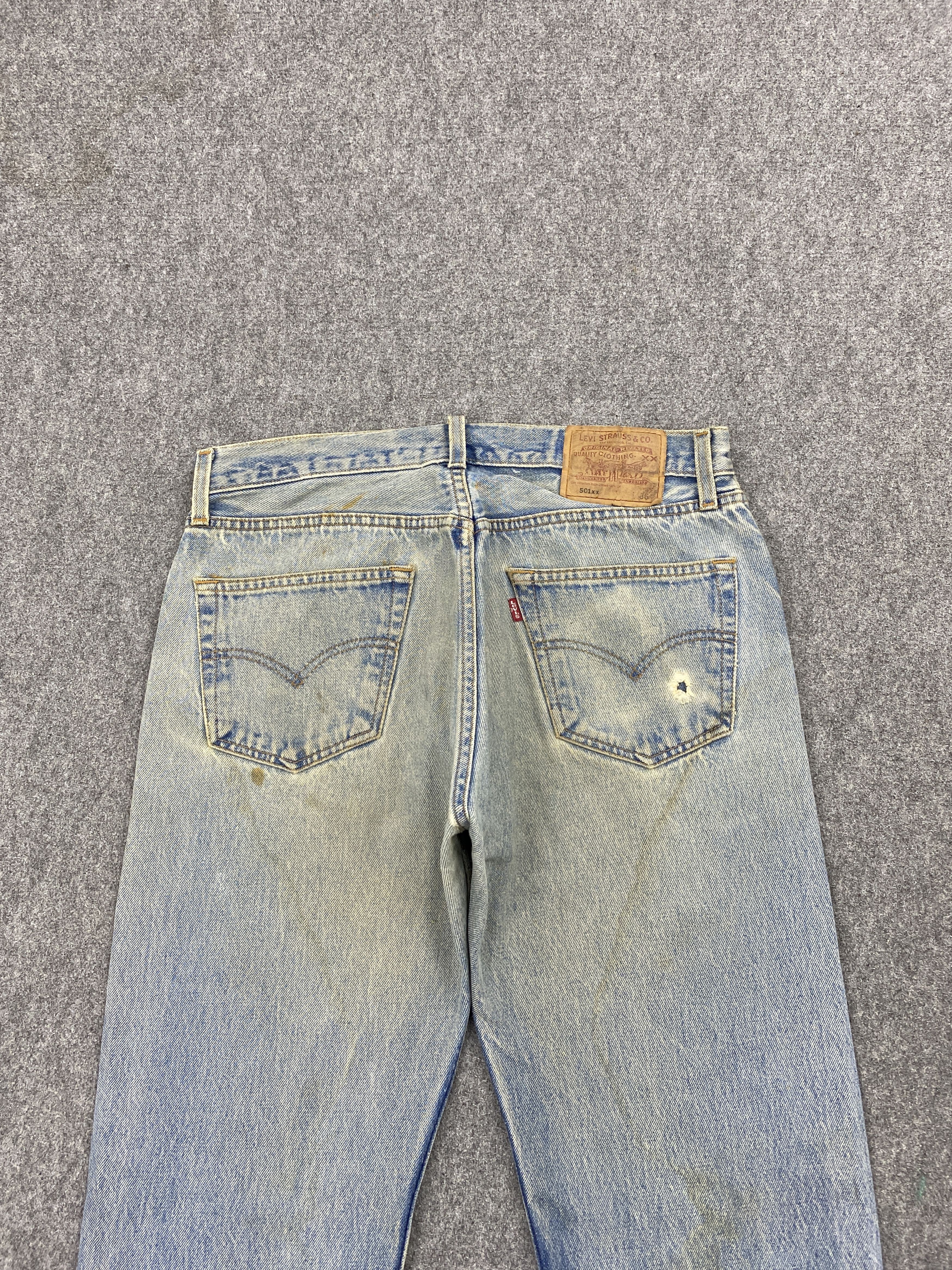 Levi's × Vintage Distressed Vintage 90s Levis 501 Light Washed Denim Jeans Size US 33 - 4 Thumbnail