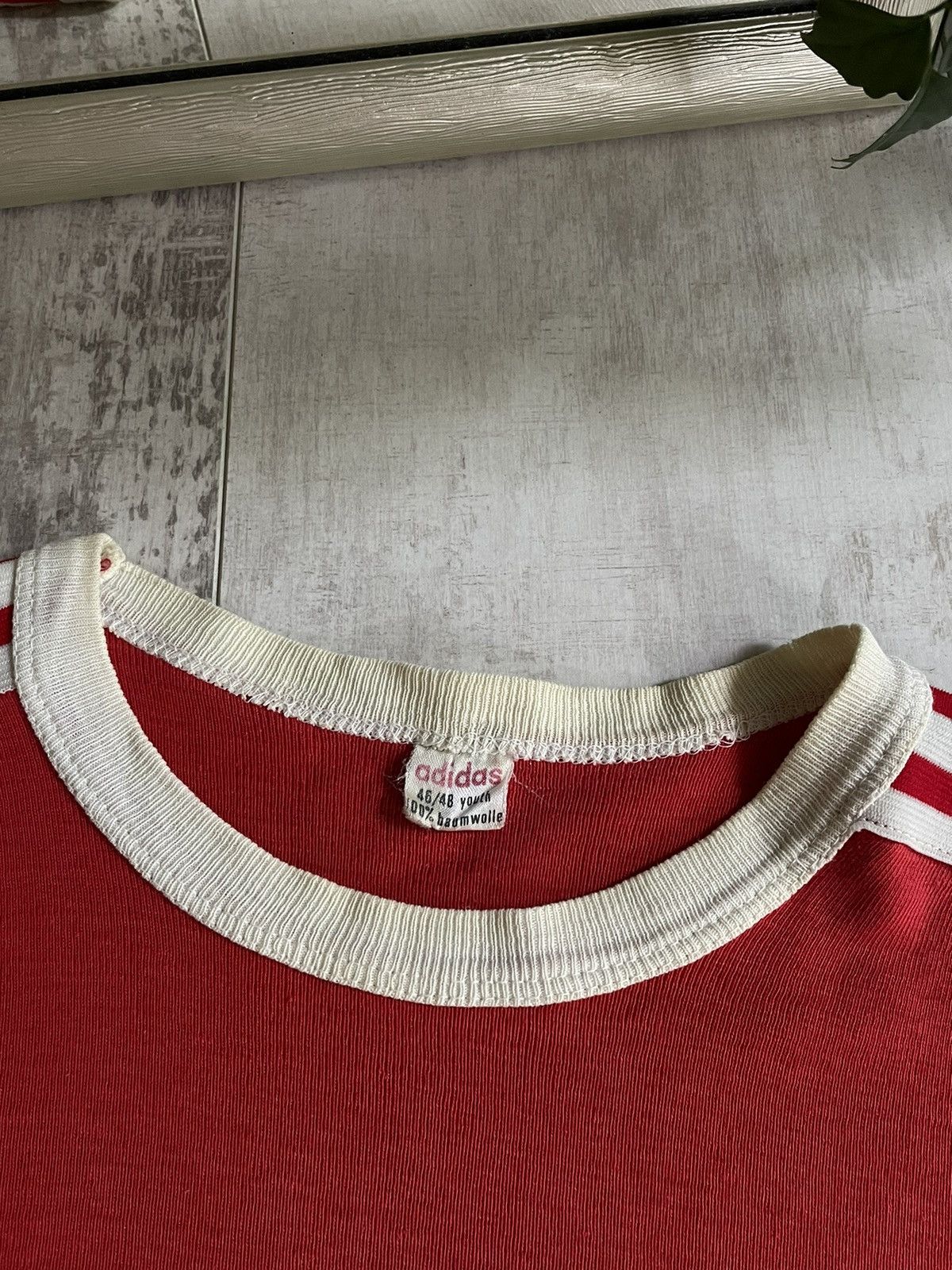 Adidas Vintage 80’s Adidas T-Shirt Red Made In Israel Size US XS / EU 42 / 0 - 8 Thumbnail