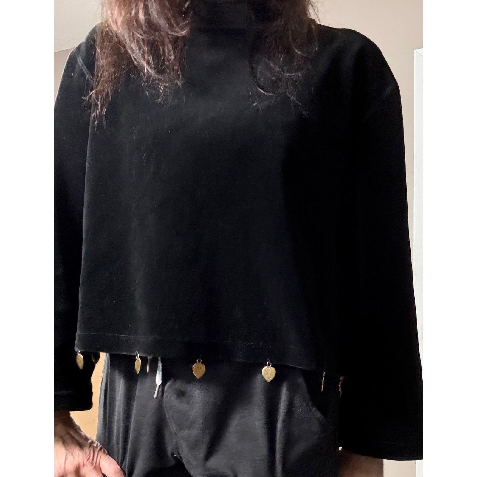 Sonia Rykiel Sonia Rykiel Velvet Funnel Neck Top w/Gold Heart Charms L Size L / US 10 / IT 46 - 2 Thumbnail