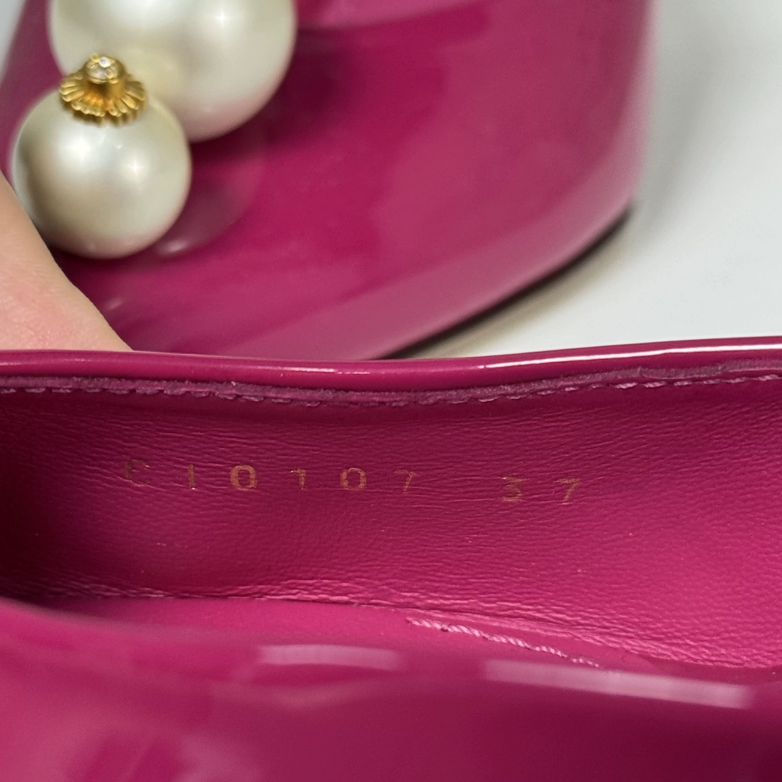 Dolce & Gabbana Dolce & Gabbana Pearl Heeled Sandals Women's 37 99 New Size US 6.5 / IT 36.5 - 9 Thumbnail