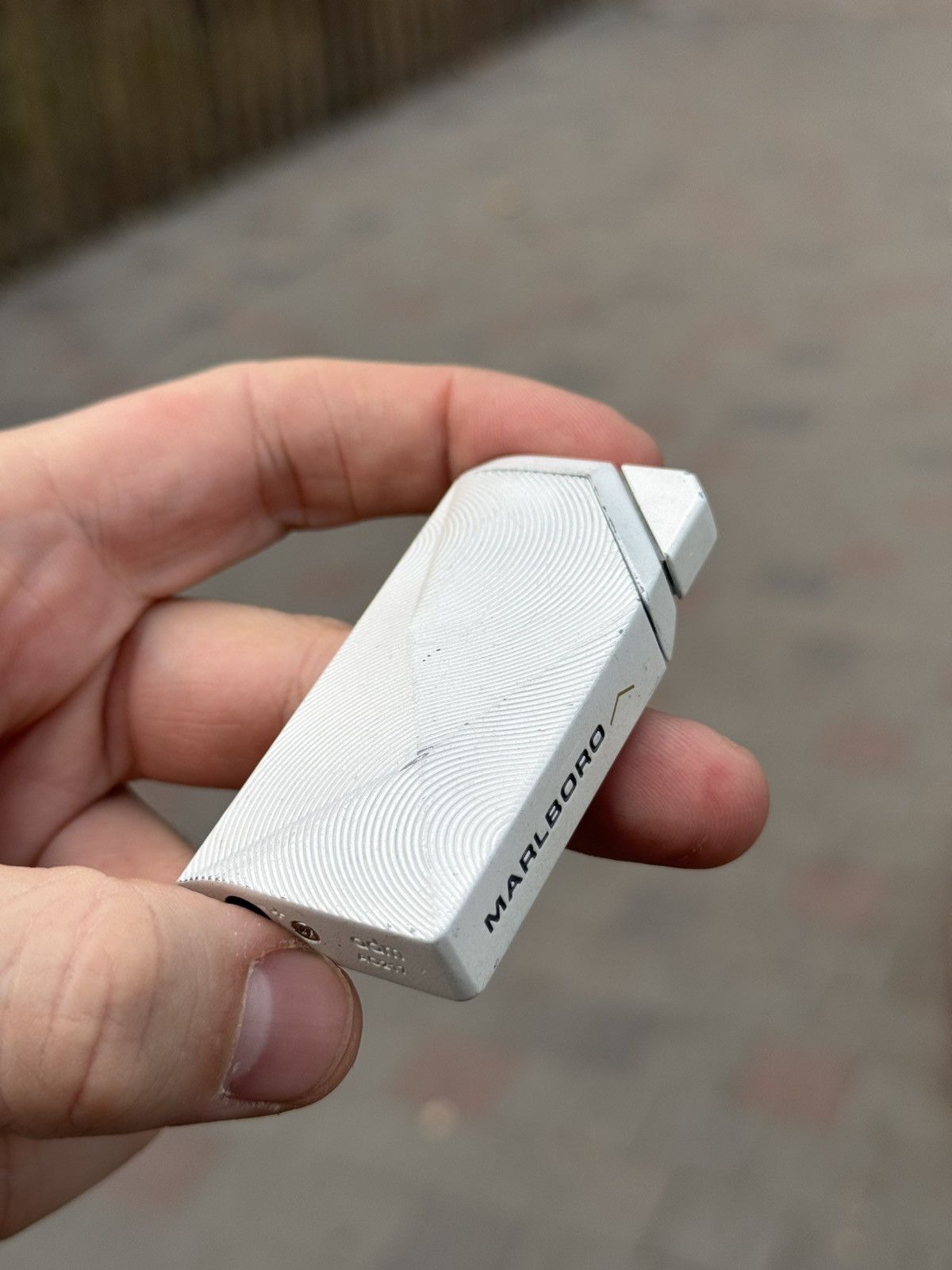 Japanese Brand × Marlboro × Vintage Y2K GEOMETRIC MARLBORO METAL PUNK ROCK LIGHTER SUPREME STYLE Size ONE SIZE - 1 Thumbnail