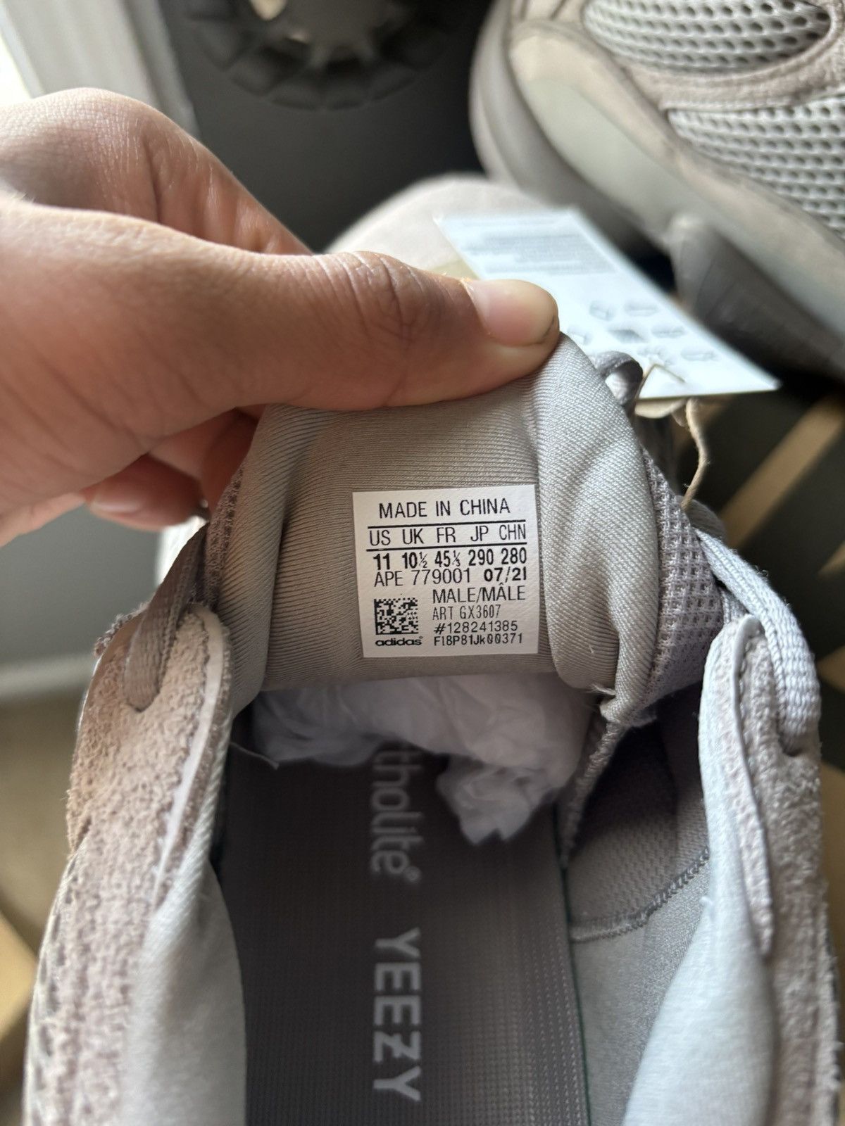 Yeezy AshGray Yeezy 500s Size US 11 / EU 44 - 4 Thumbnail