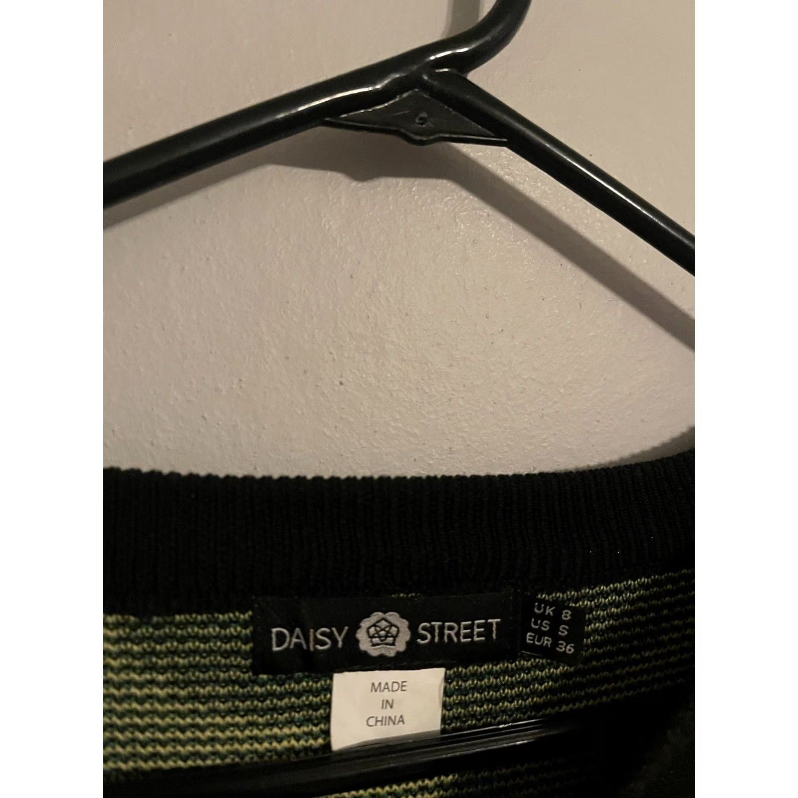 Vintage Daisy Street Asos Black Sunflowers Pullover Oversized Sweater Women's S Small Floral Daisy Street Shirt? Size S / US 4 / IT 40 - 4 Thumbnail