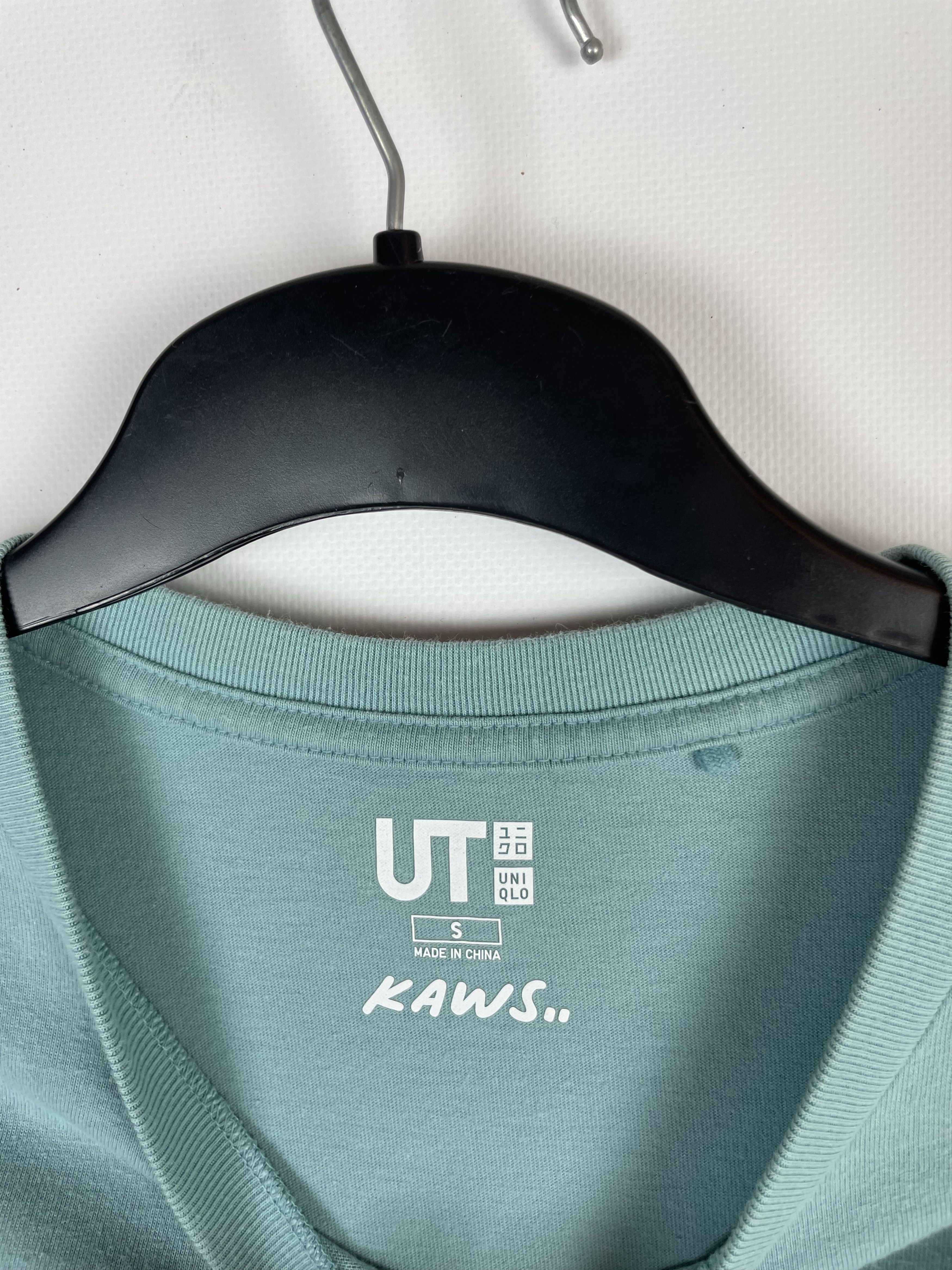 Kaws × Uniqlo Rare Kaws x Uniqlo Baby Blue T-Shirt Size US S / EU 44-46 / 1 - 5 Thumbnail