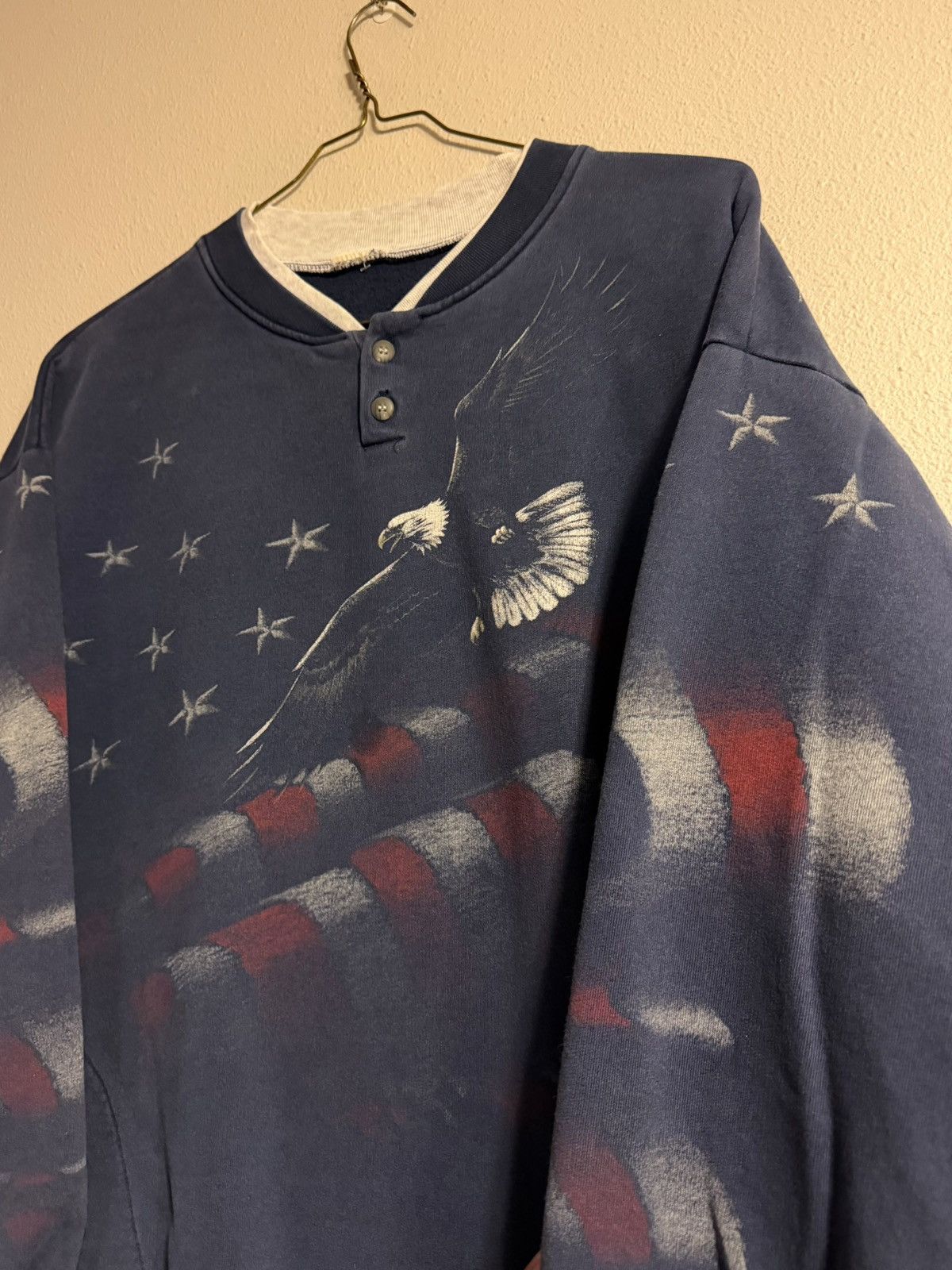 Vintage 90s bald eagle American flag AOP nature crewneck sweatshirt Size US L / EU 52-54 / 3 - 3 Thumbnail