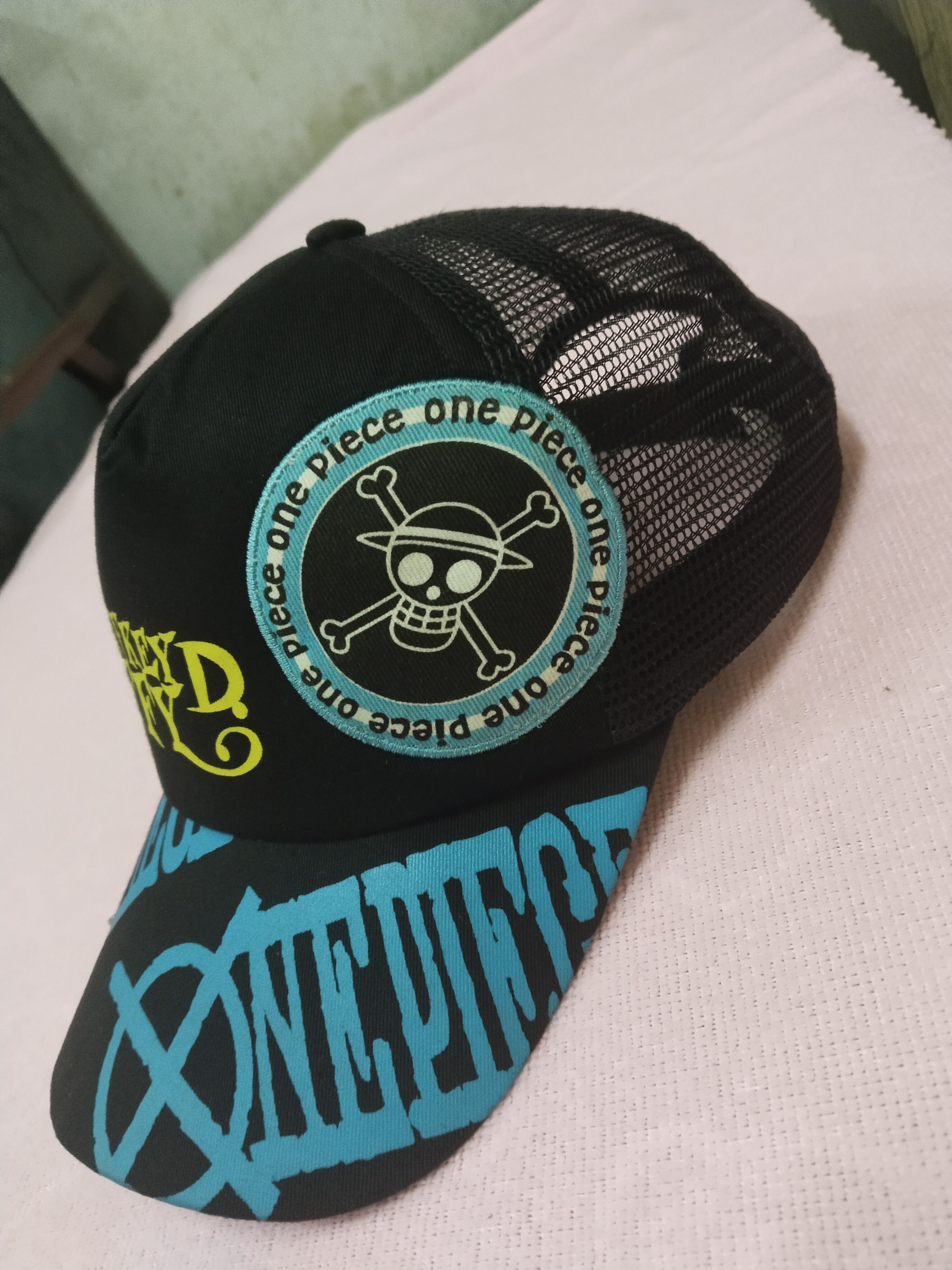 One Piece RARE ONE PIECE MONKEY D.LUFFY TRUCKER HAT Size ONE SIZE - 3 Thumbnail