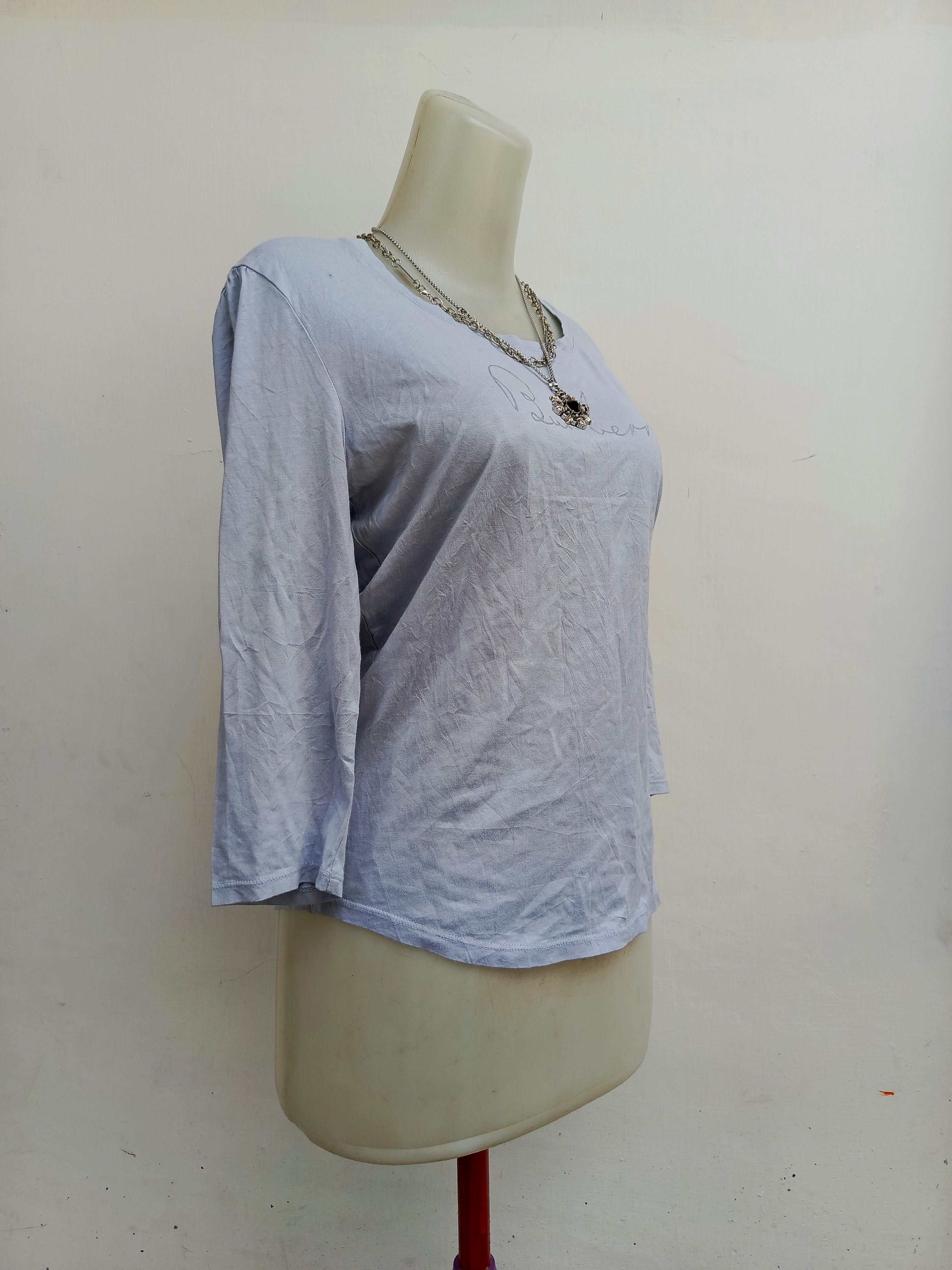Burberry Burberry London Minimalist Soft Blue 3/4 Sleeve Tee Size S / US 4 / IT 40 - 3 Thumbnail