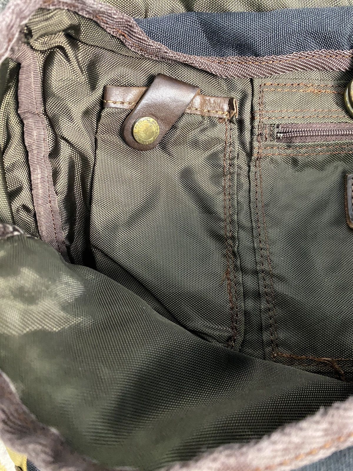 Head Porter × Japanese Brand × MasterPiece Japan Brand MASTERPIECE Sling Bag Destroyed Style Size ONE SIZE - 12 Thumbnail