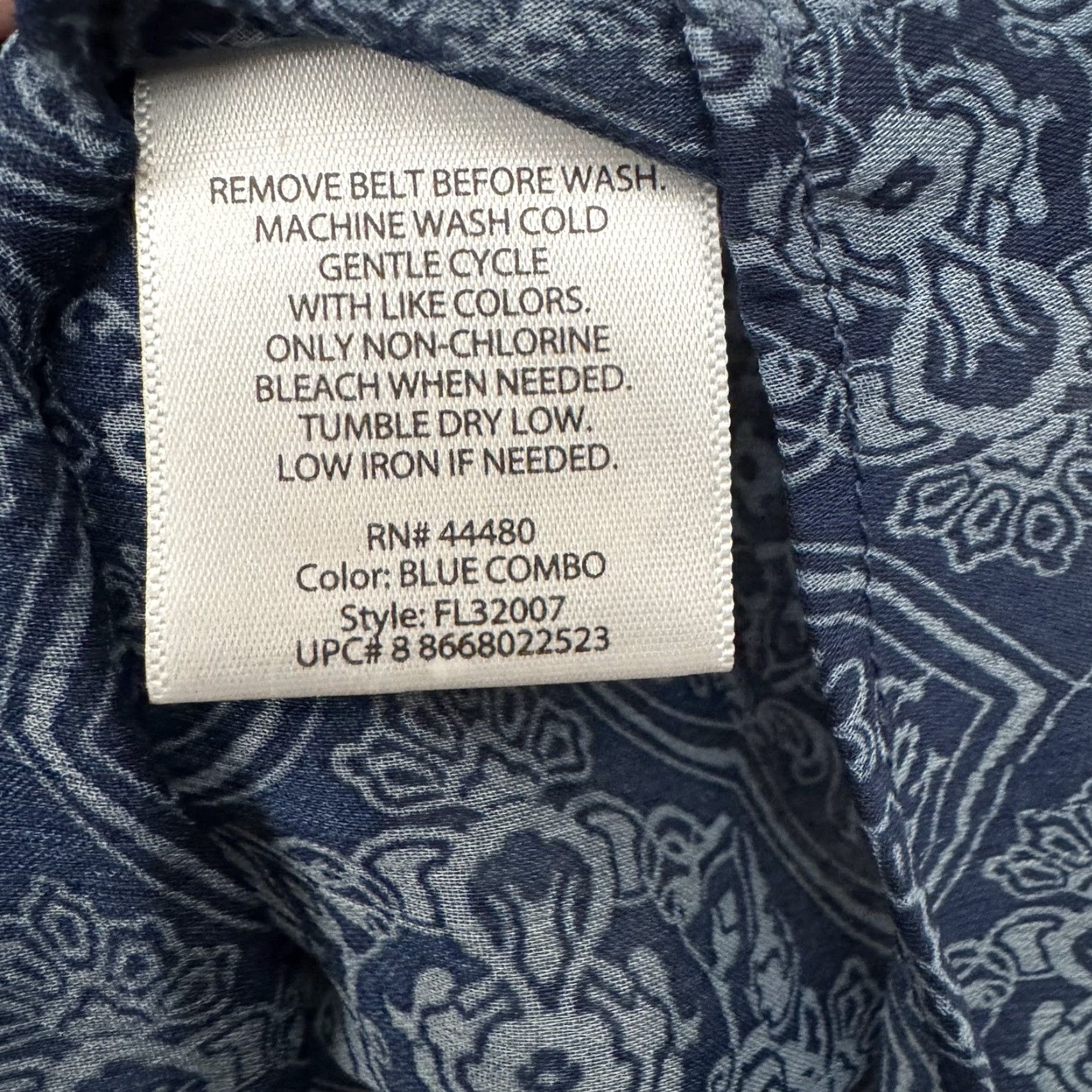 Faded Glory Faded Glory Peasant Blouse Womens M Blouse Paisley Boho Casual Sleeve Henley Button Blue Regular Fit Size M / US 6-8 / IT 42-44 - 6 Thumbnail