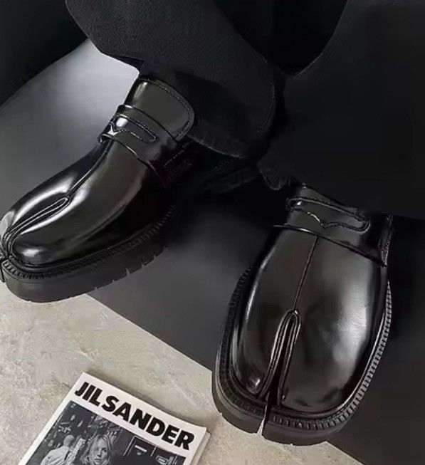 Other Streetwear Design Tabi Loafers Size US 7 / EU 40 - 8 Thumbnail