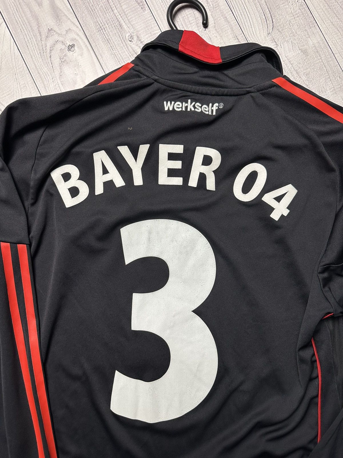 Adidas × Vintage Vintage adidas Bayern Leverkusen long sleeve jersey size M Size US M / EU 48-50 / 2 - 8 Thumbnail