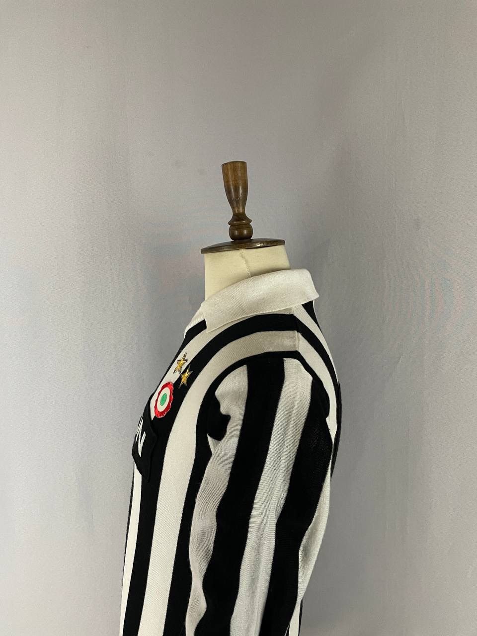 Vintage Juventus Jersey Tee T Shirt Ariston Vintage 1988 Rare Size US L / EU 52-54 / 3 - 6 Thumbnail